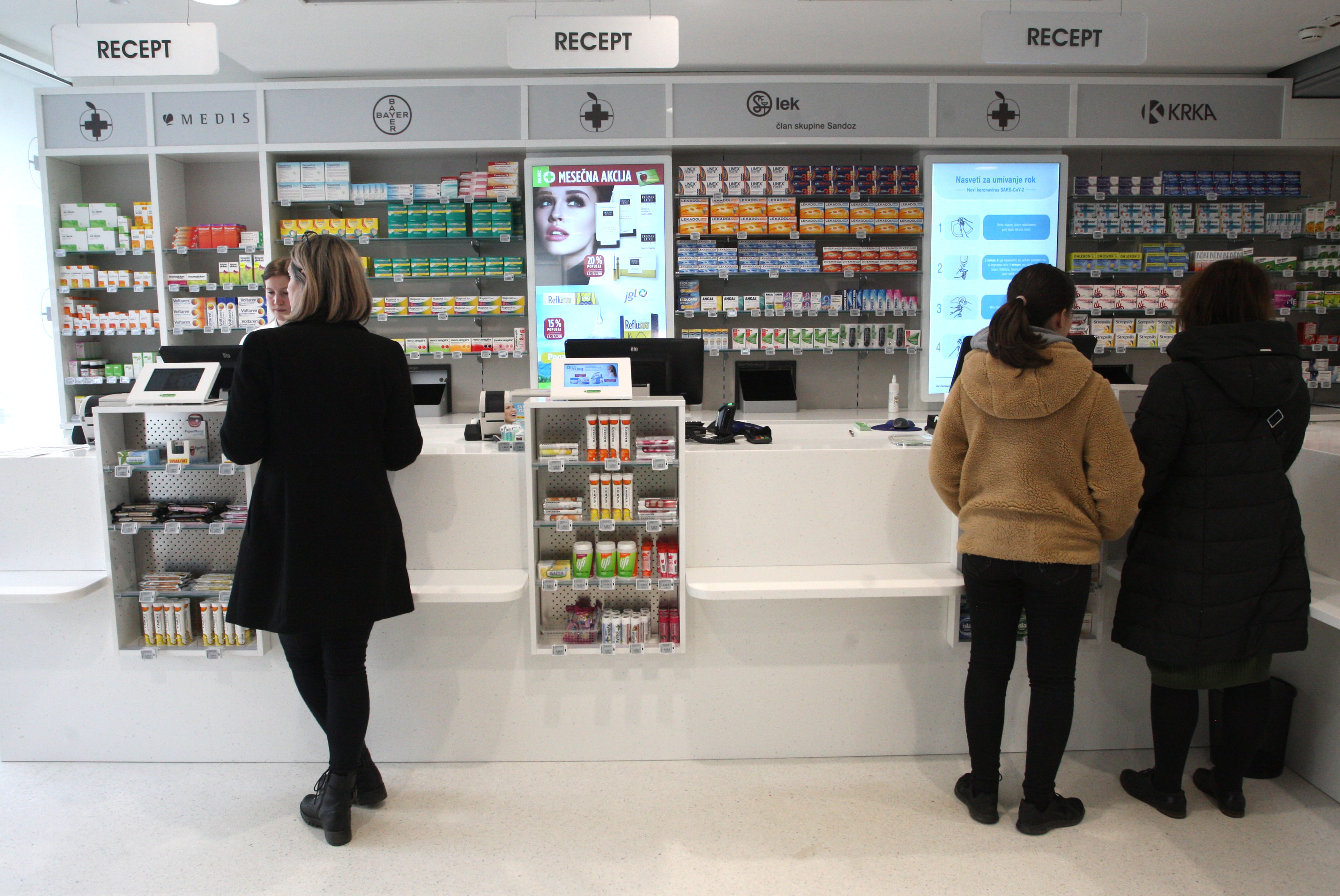 Otvoritev  Lekarna Bežigrajski dvori