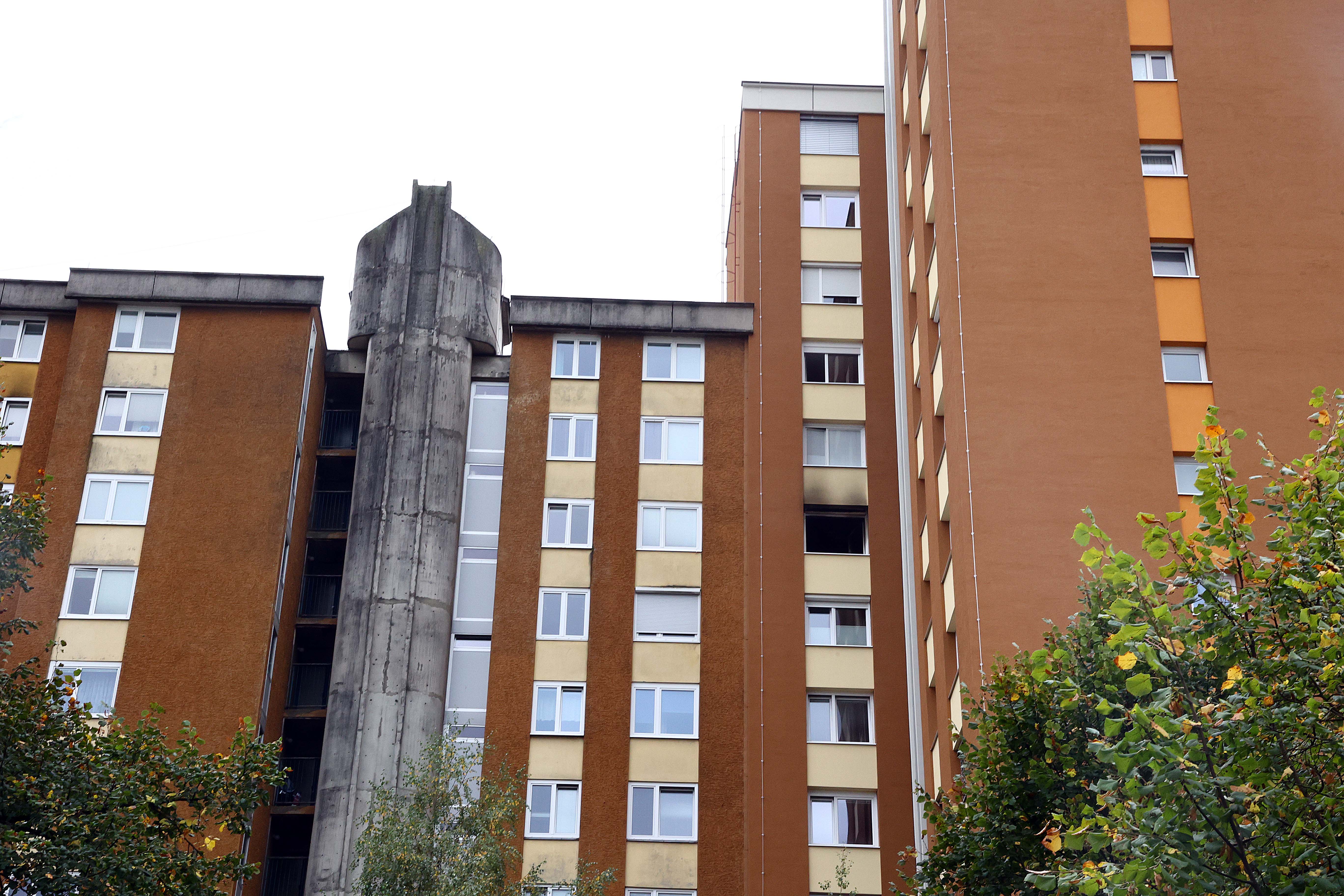 požar, Bratovševa ploščad