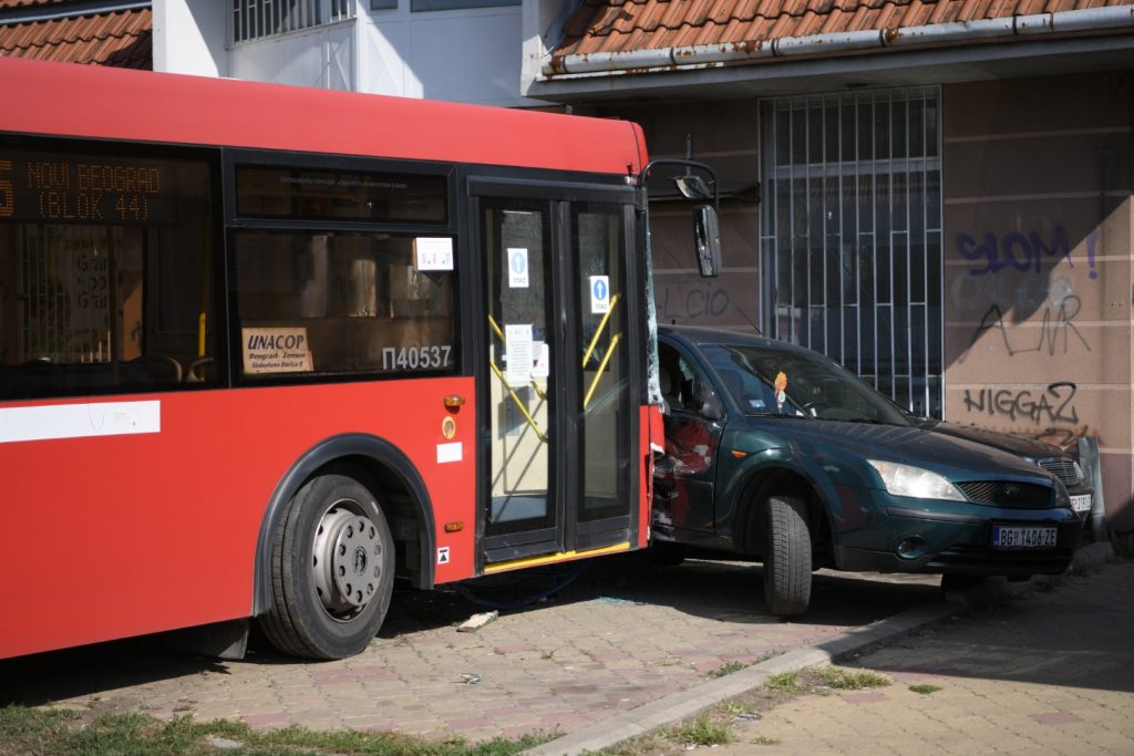 avtobus, prometna nesreča, Zemun