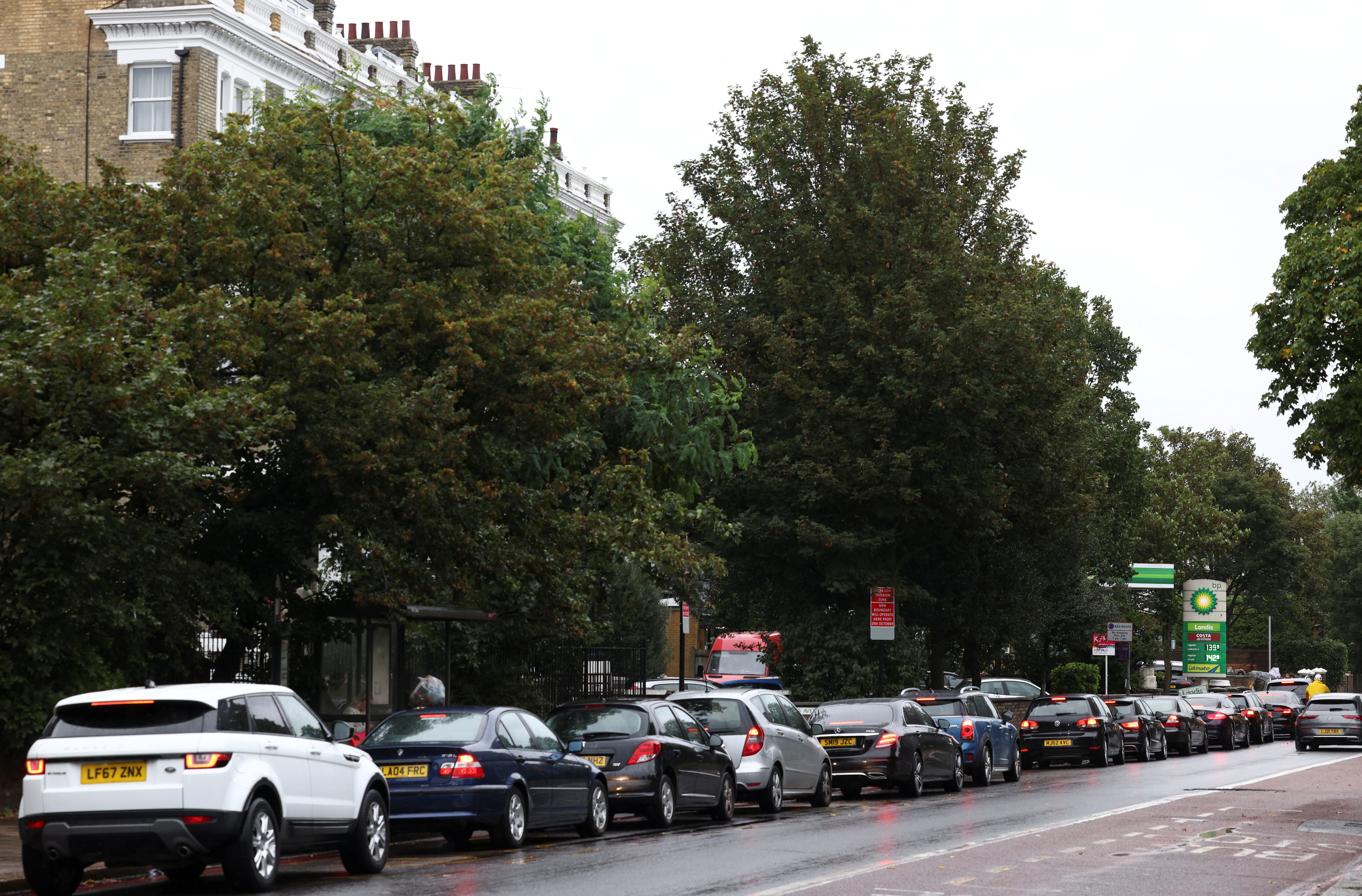 Henry Nicholls/REUTERS