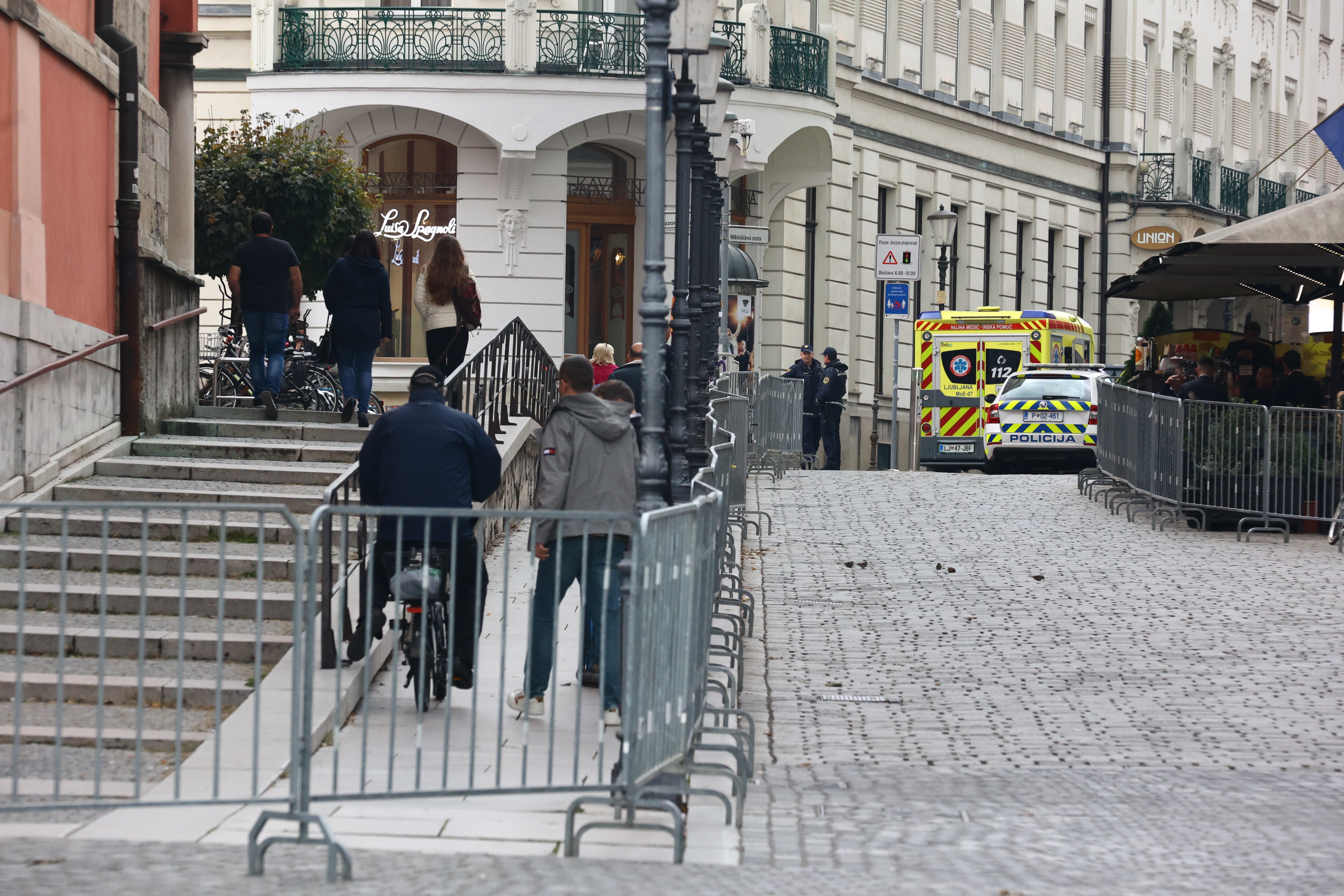 Borut Živulovič /BOBO