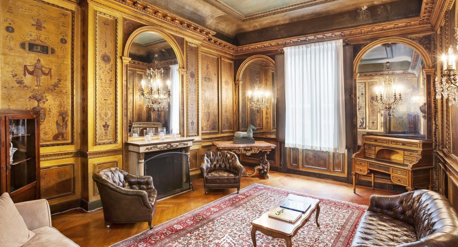 Douglas Elliman/Scott Wintrow