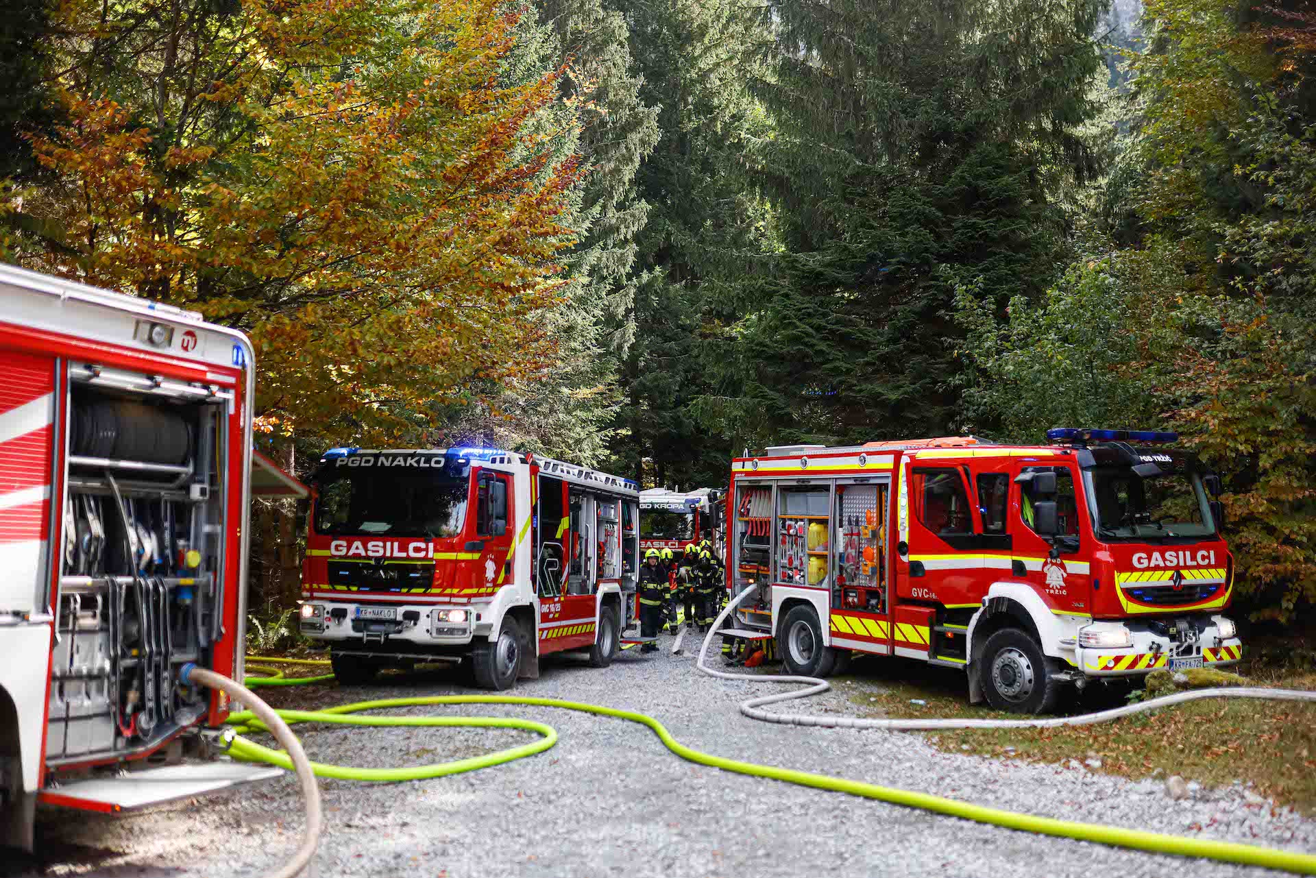 gasilska vaja, požar, planinska koča, gasilci