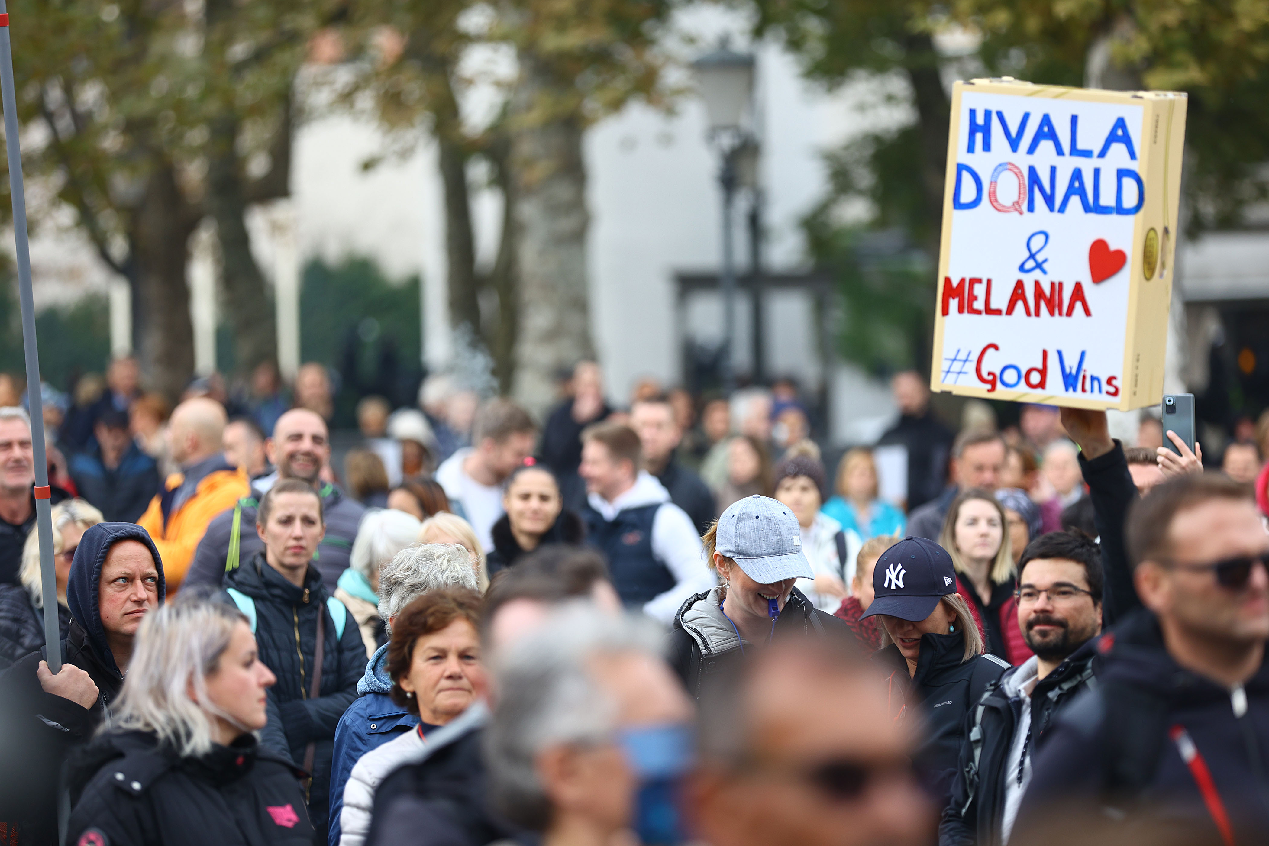 Protest proti vladnim PCT ukrepom 20. 11. 2021