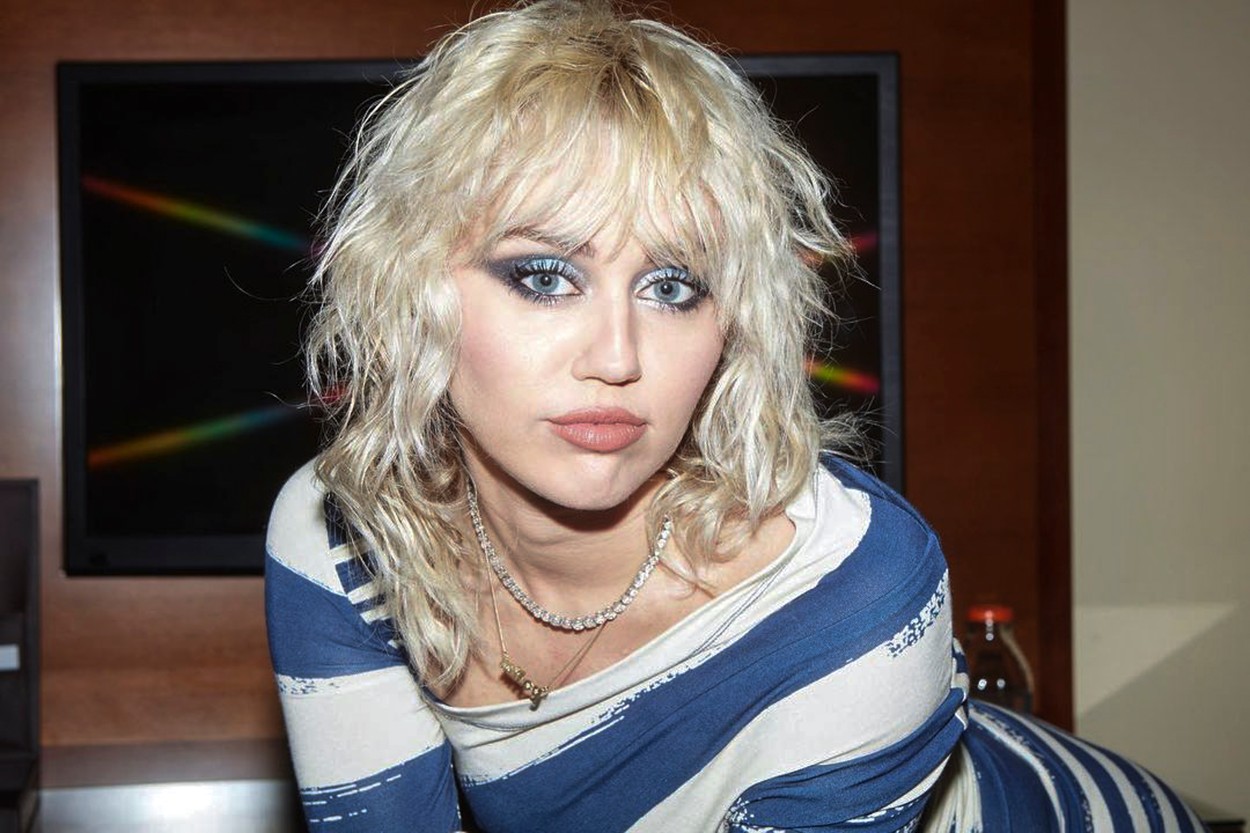 Miley Cyrus, lepota, pričeska