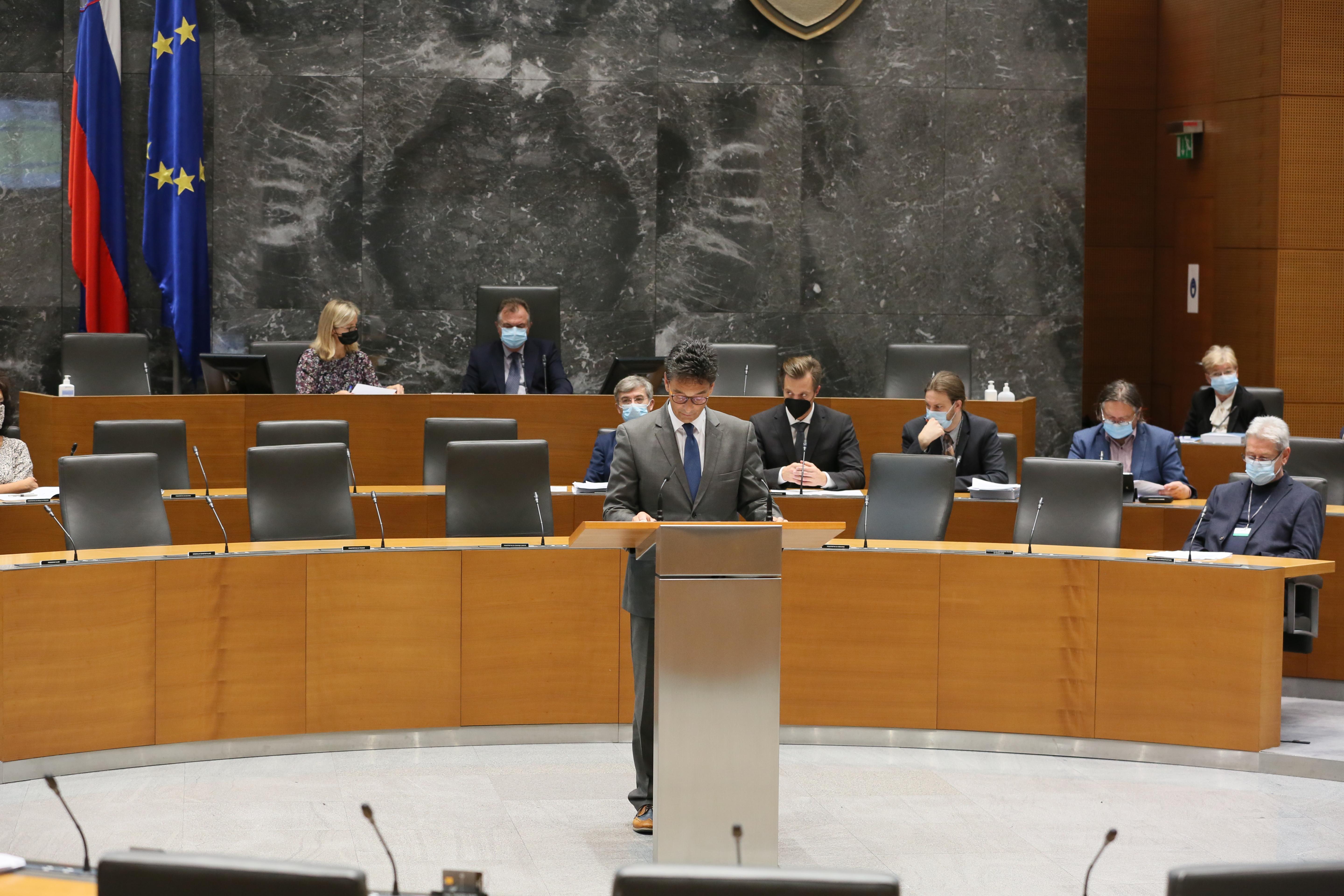 Peter Svetina, DZ, poslanci, varuh, seja