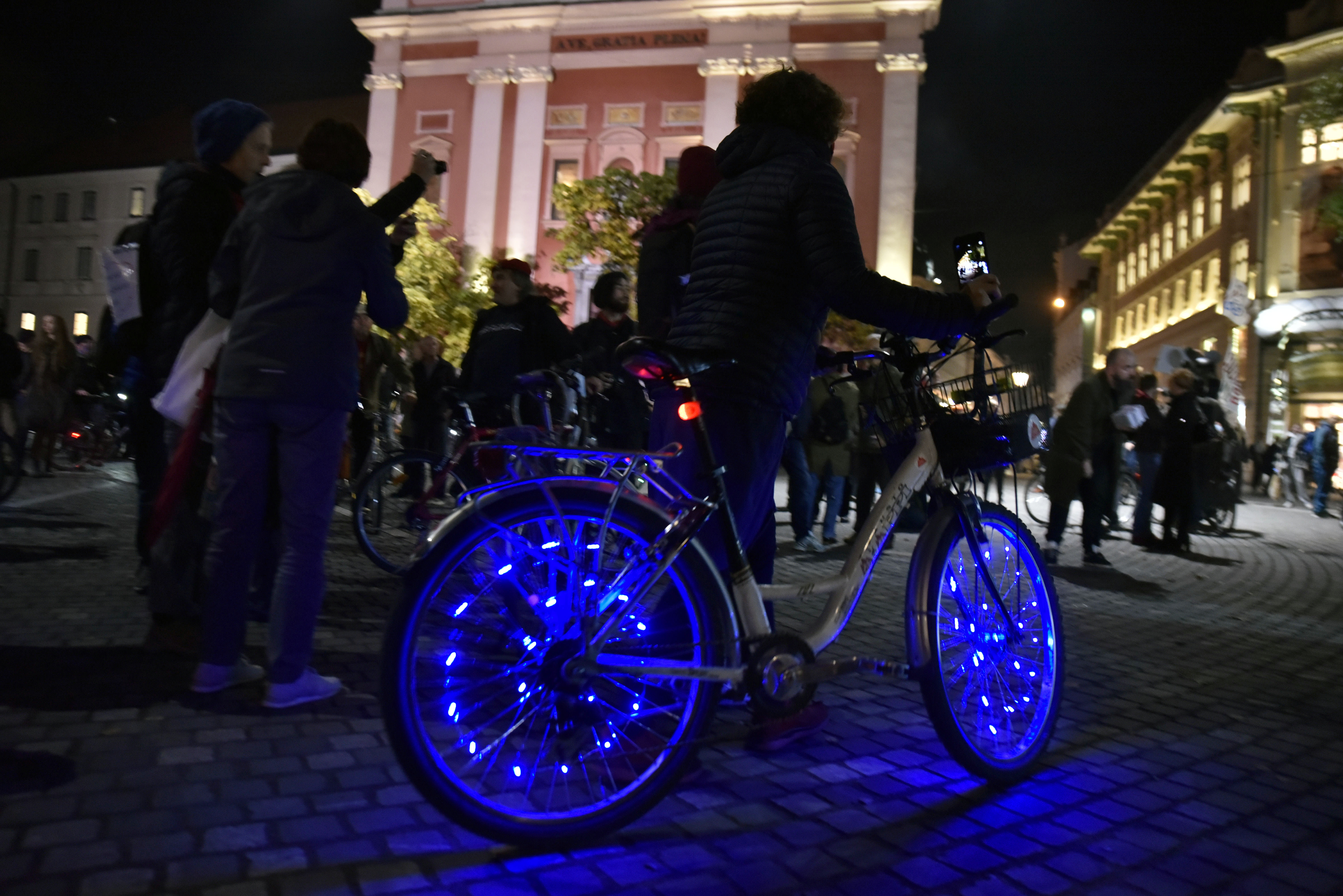 Petkovi protesti proti vladi