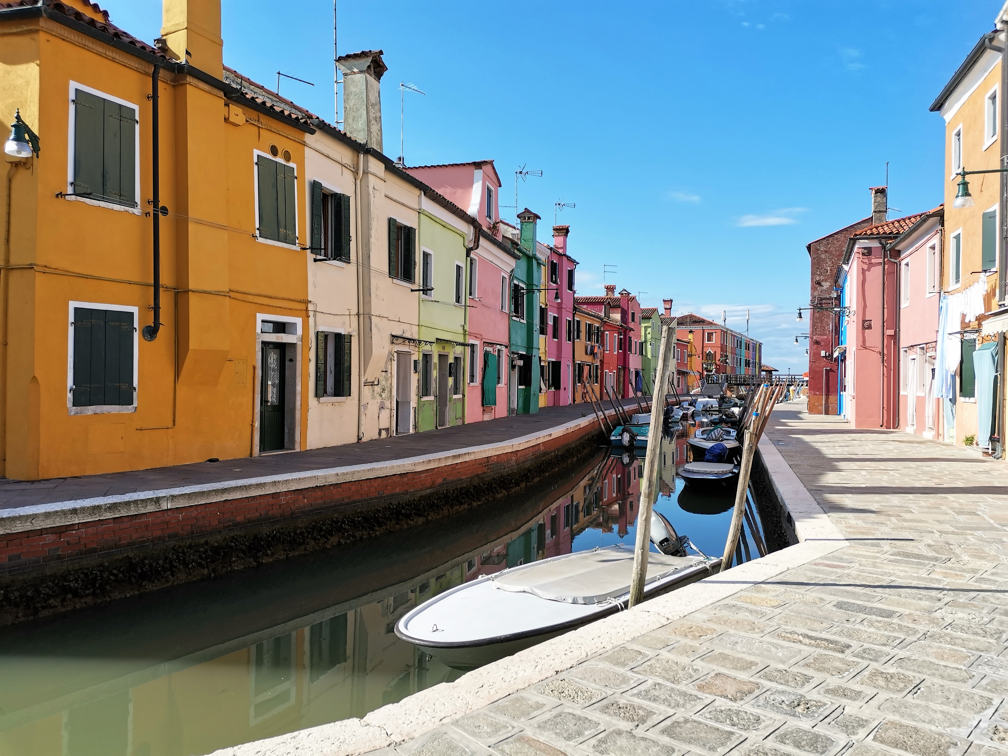 burano, beneška laguna,, Italija, benetke