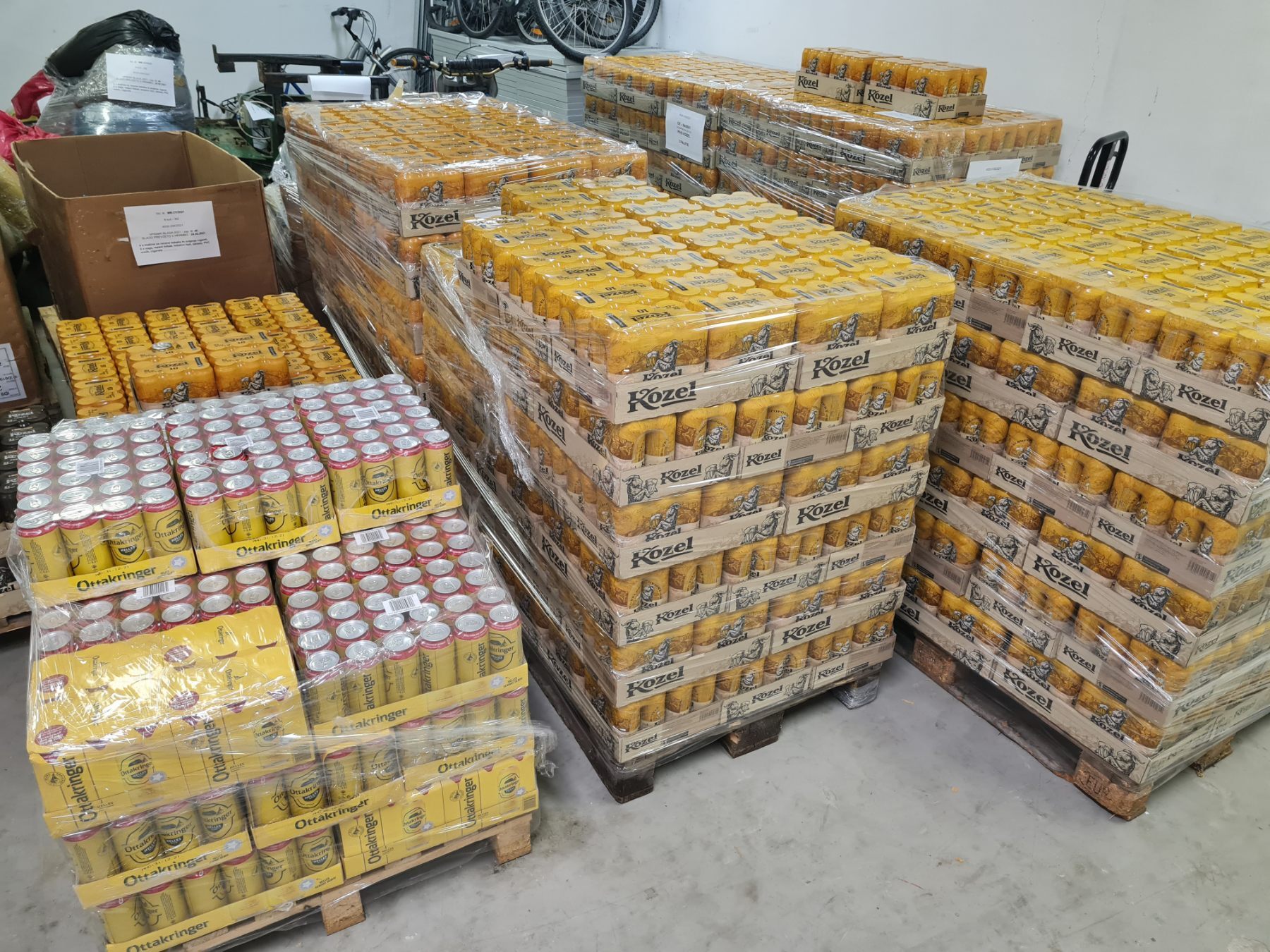 furs, zaseg, pivo, kozel