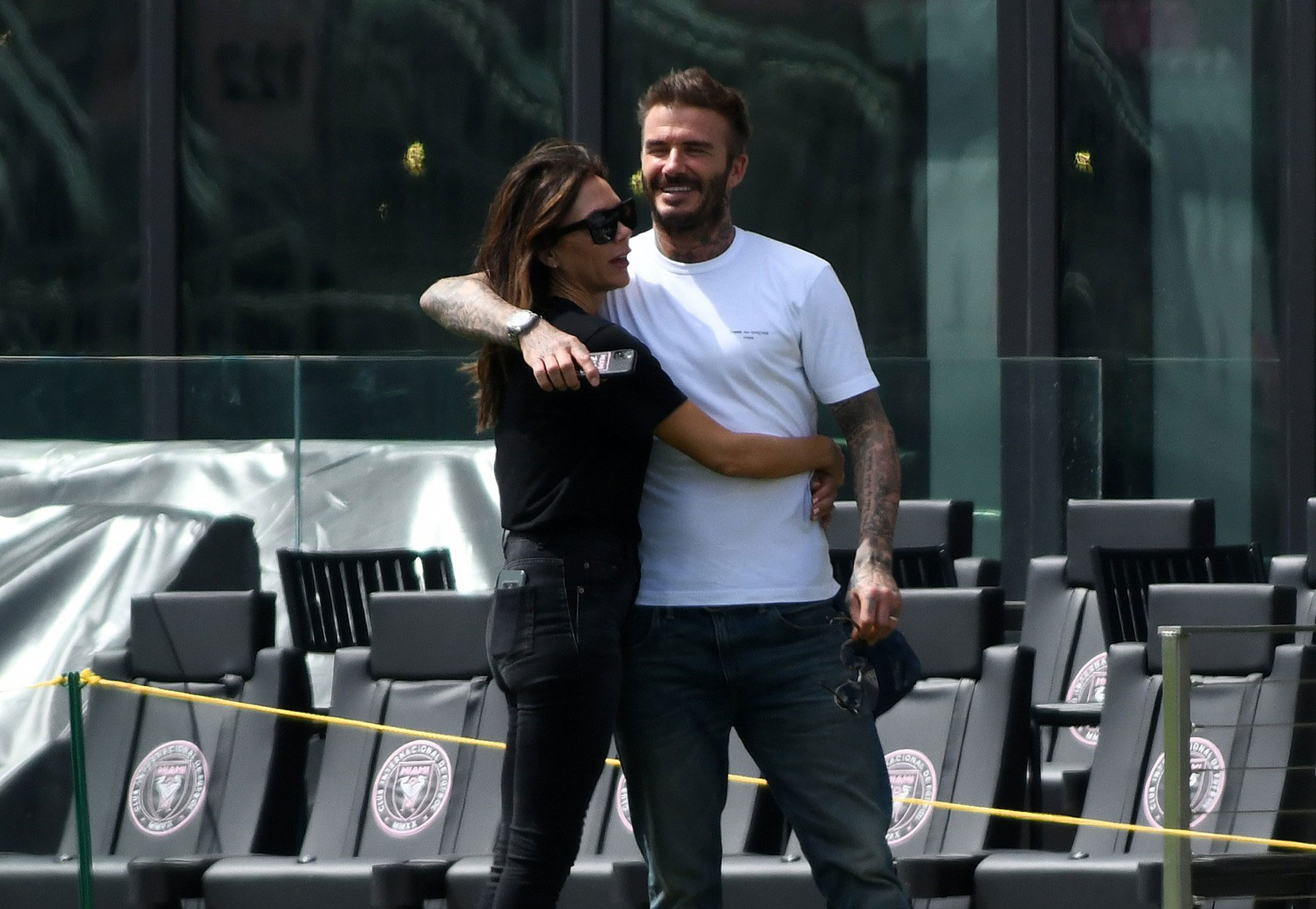 1635258937-Victoria-Beckham-David-Beckham.jpg