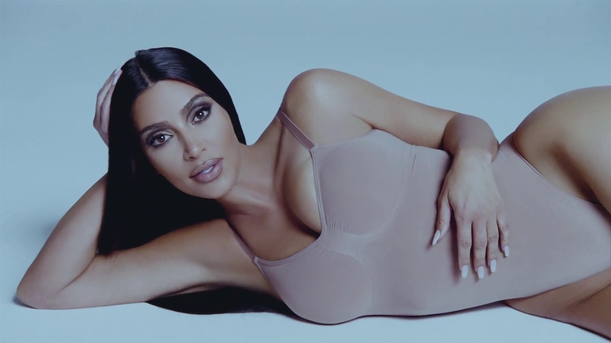 skims, kim kardashian, moda