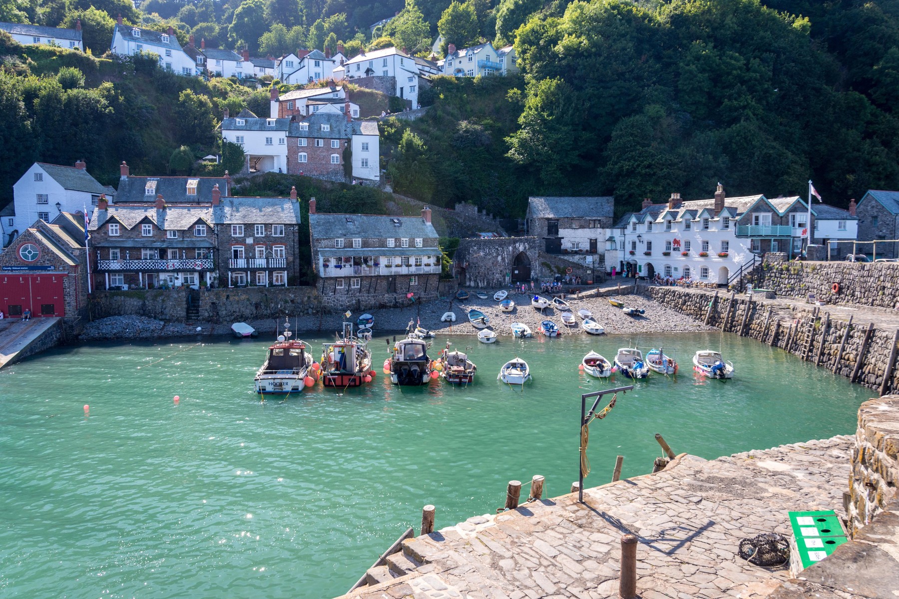 1636106869-Clovelly.jpg
