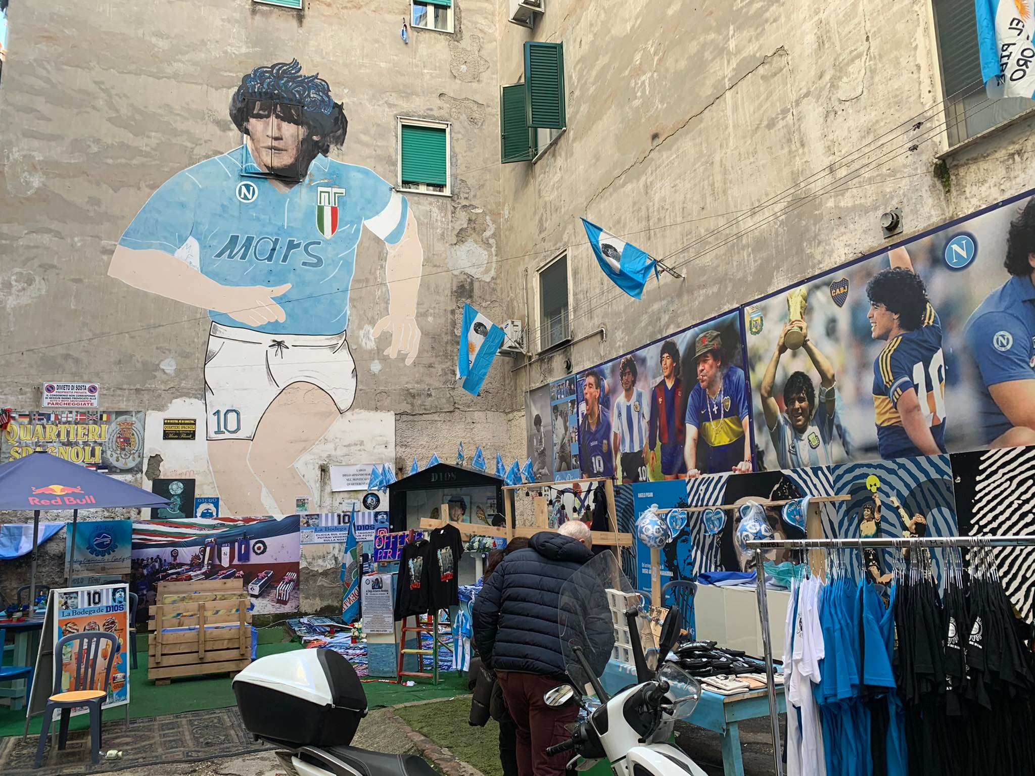 Maradona, Napoli, nogometaš, zvezdnik