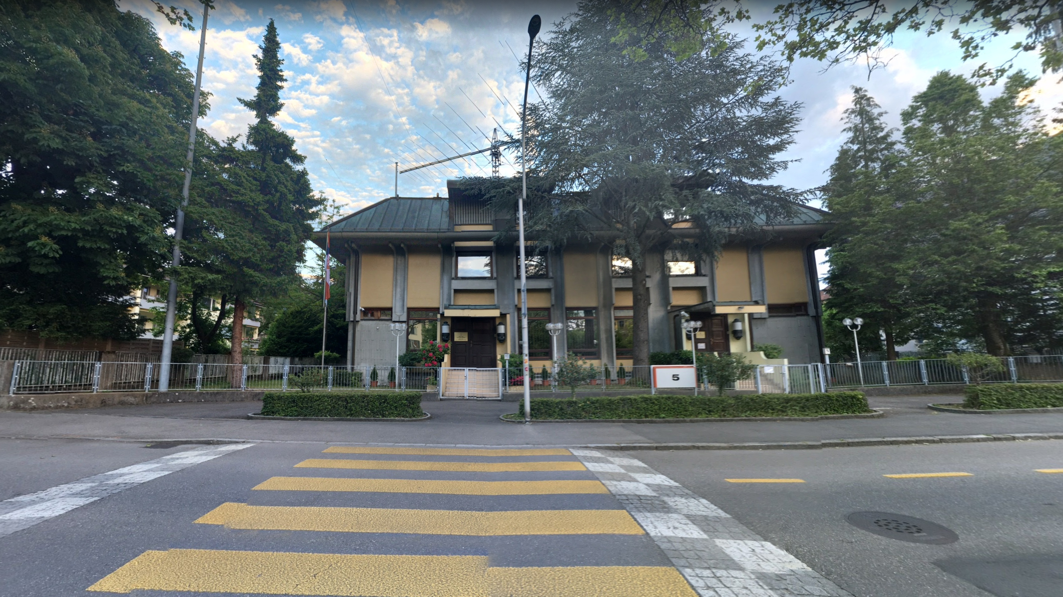 Veleposlaništvo v Švici