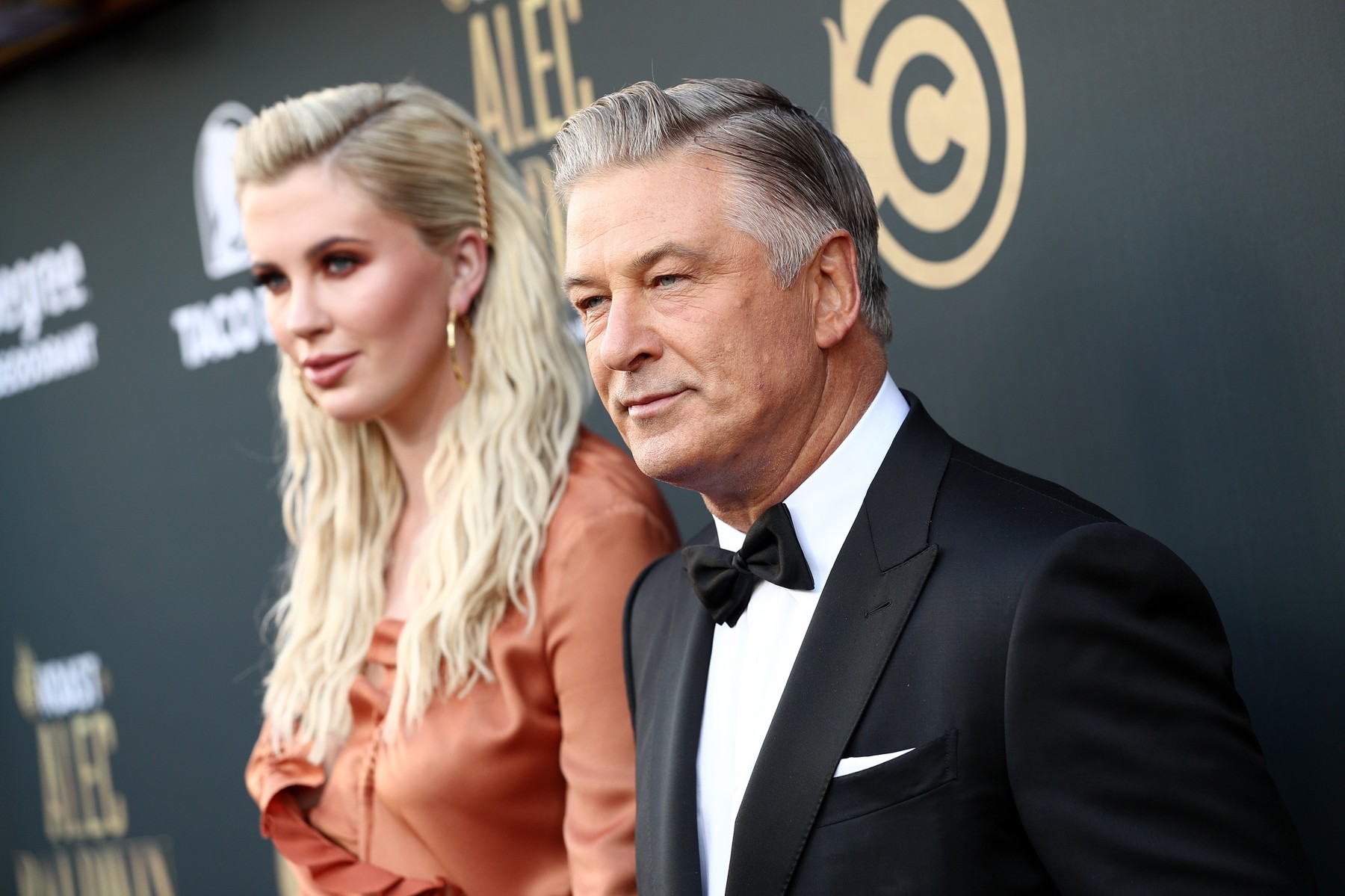 1639419114-Ireland-Baldwin-and-Alec-Baldwin.jpg