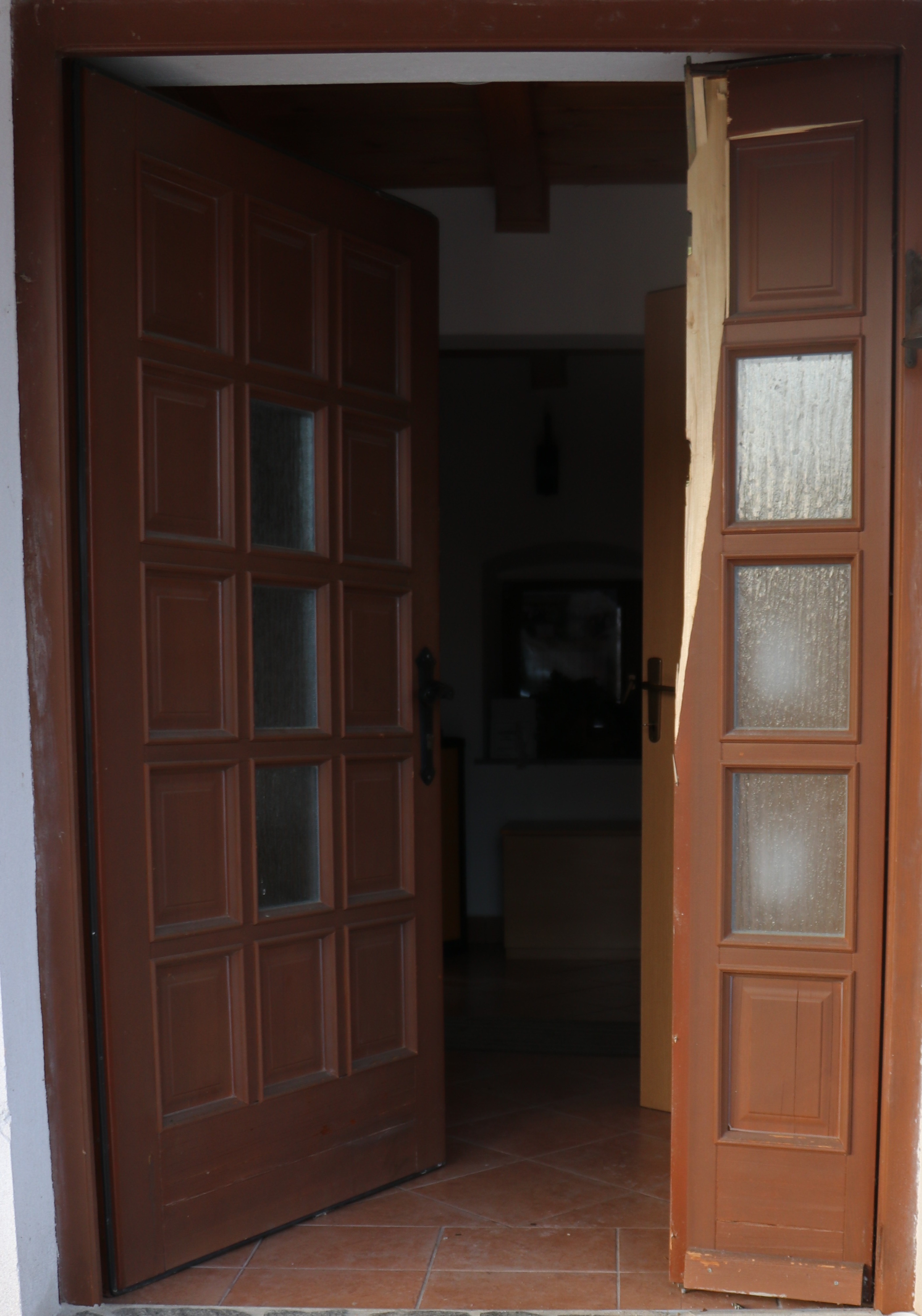 vlom, vlomilci, policija