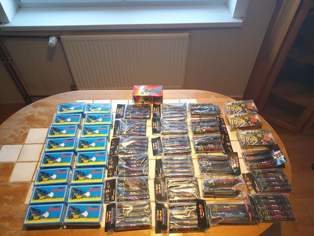 pirotehnika, zaseg, petarde