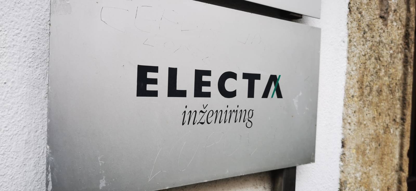 Electa1
