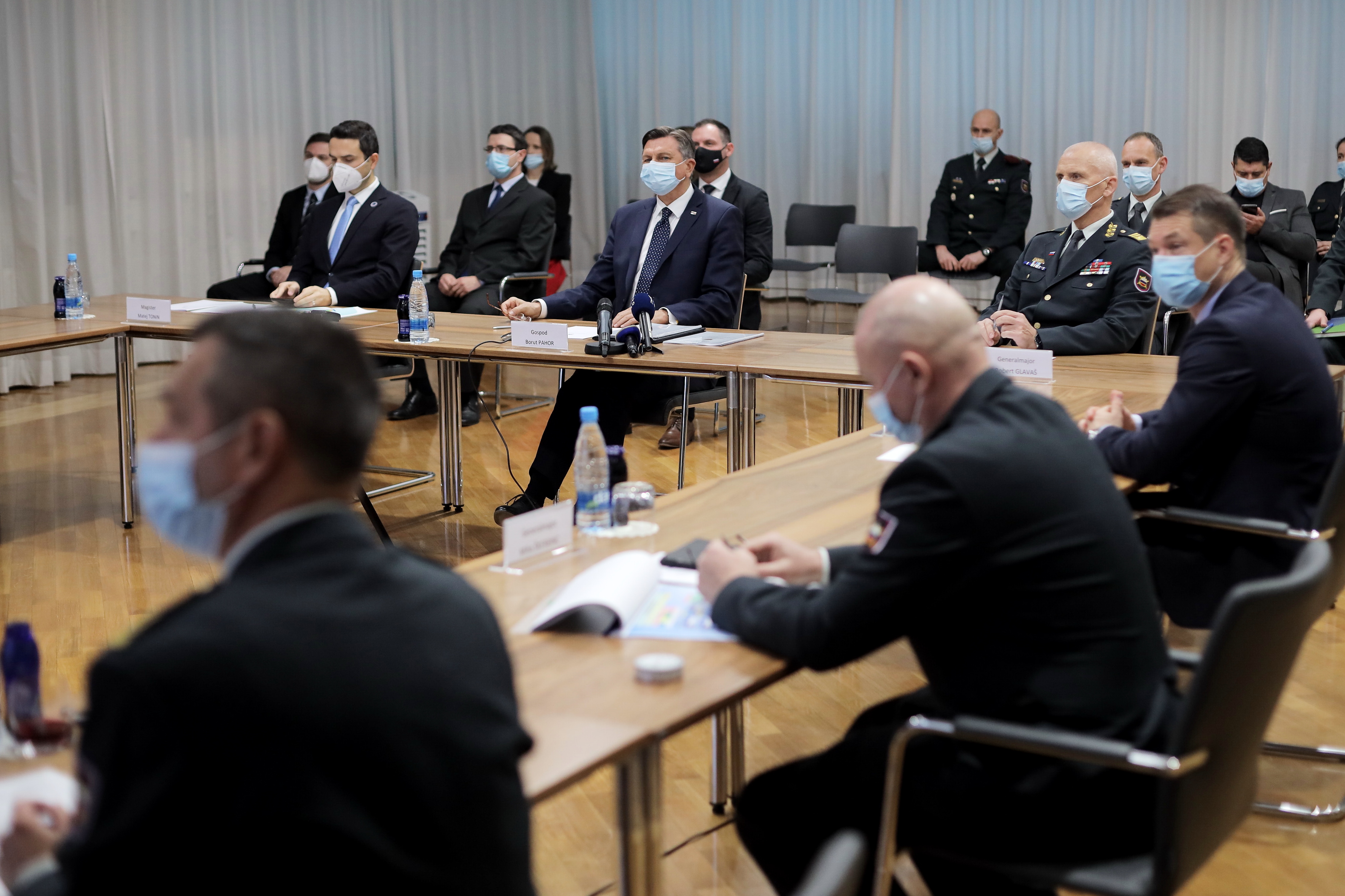 borut pahor, slovenski vojaki