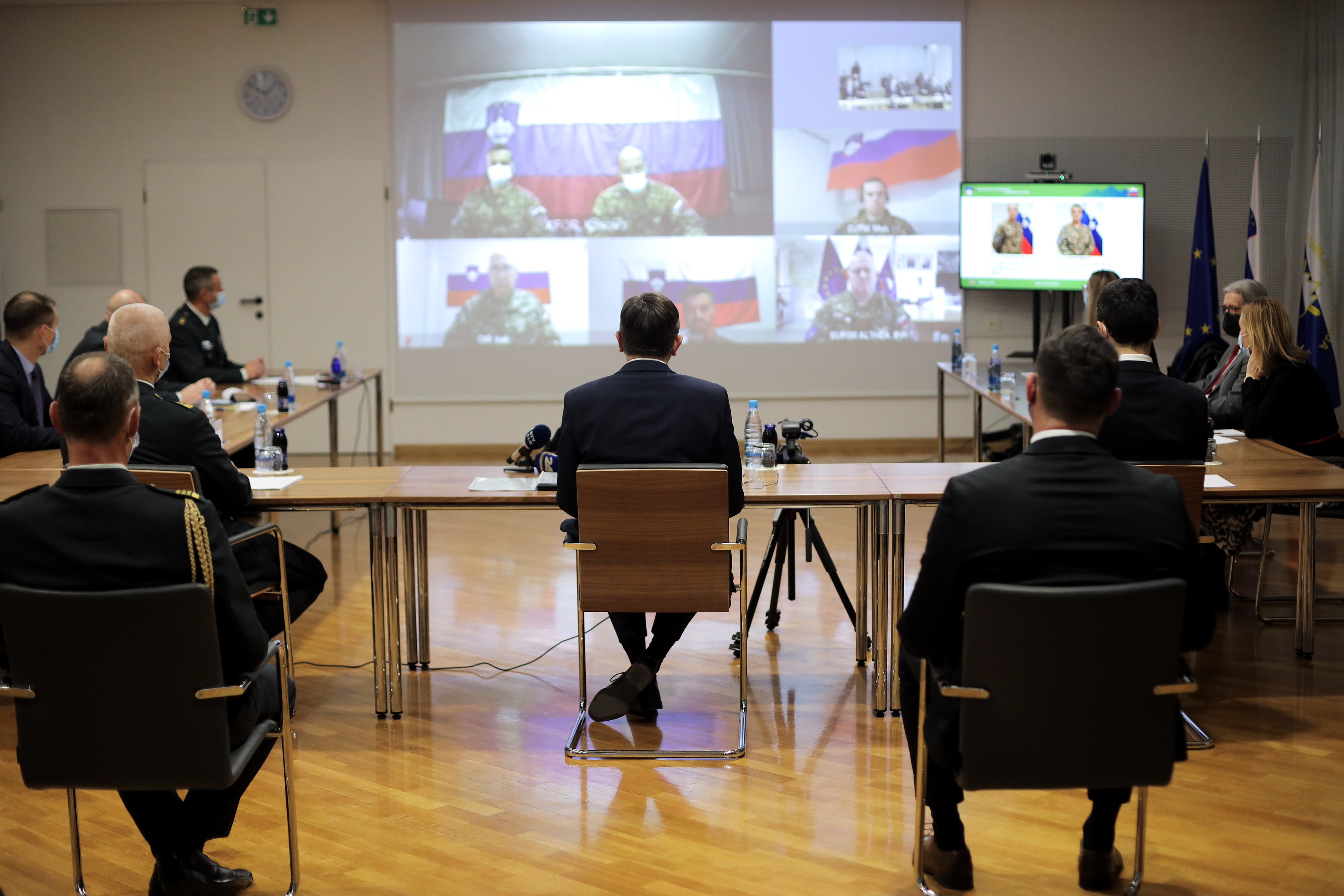 borut pahor, slovenski vojaki