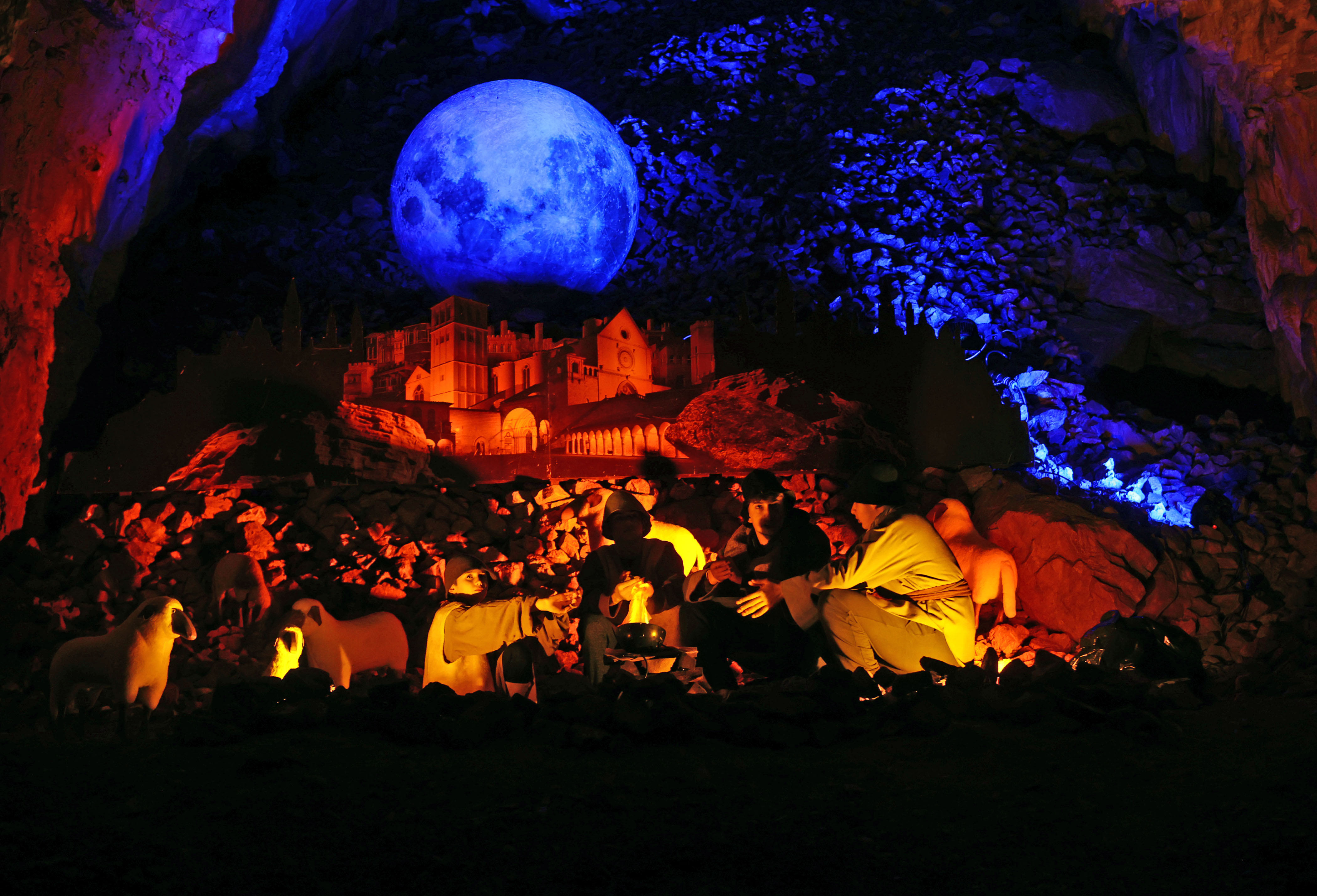 žive jaslice, postojnska jama