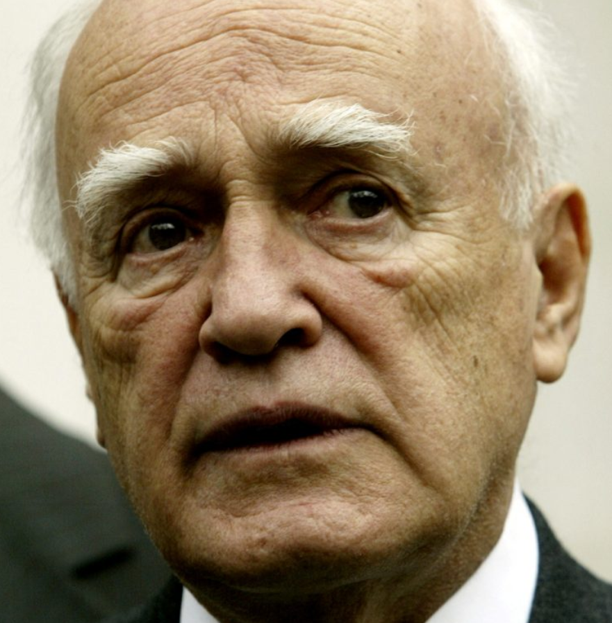 Karolos Papuljas, Grčija