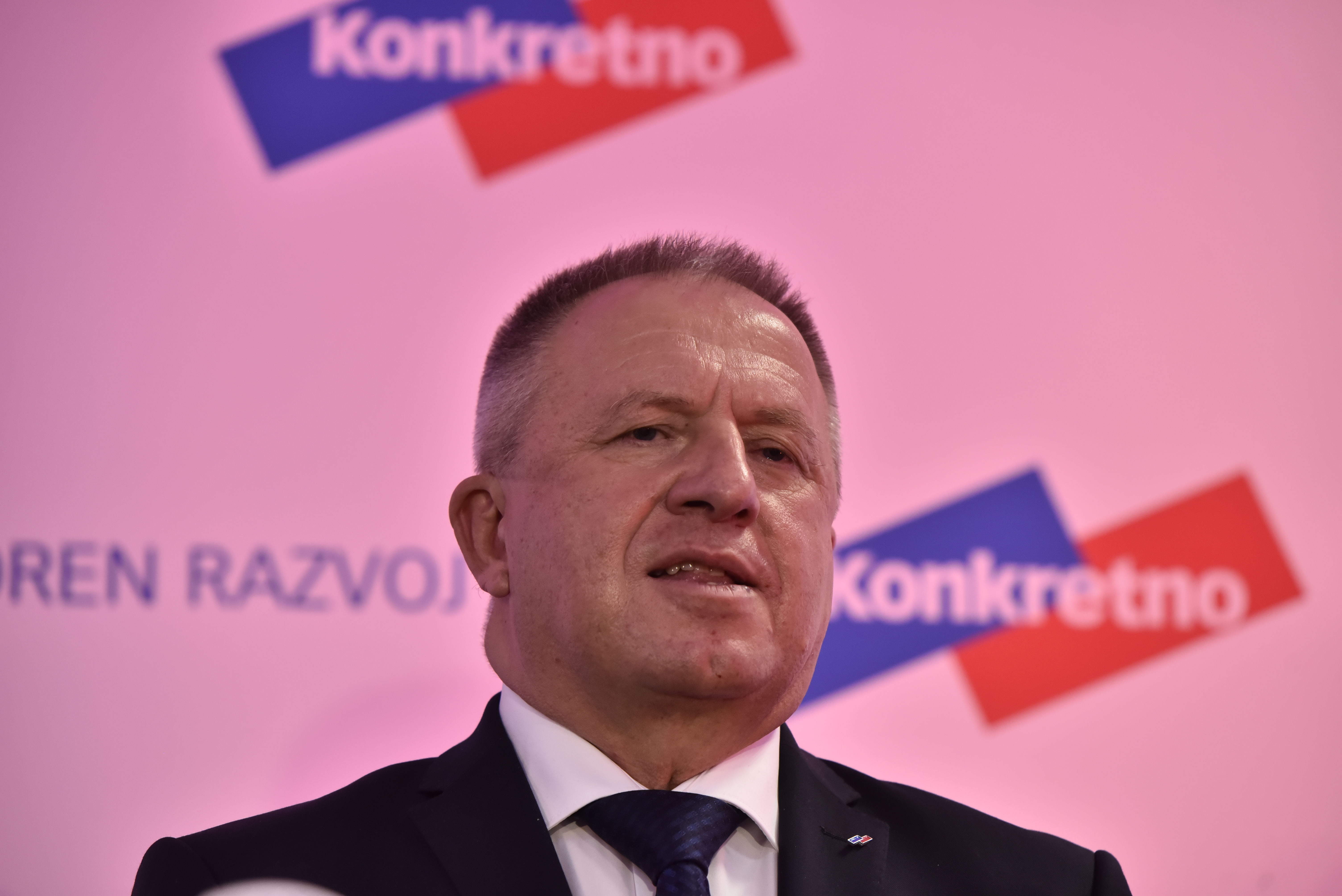 Zdravko Počivalšek, Konkretno