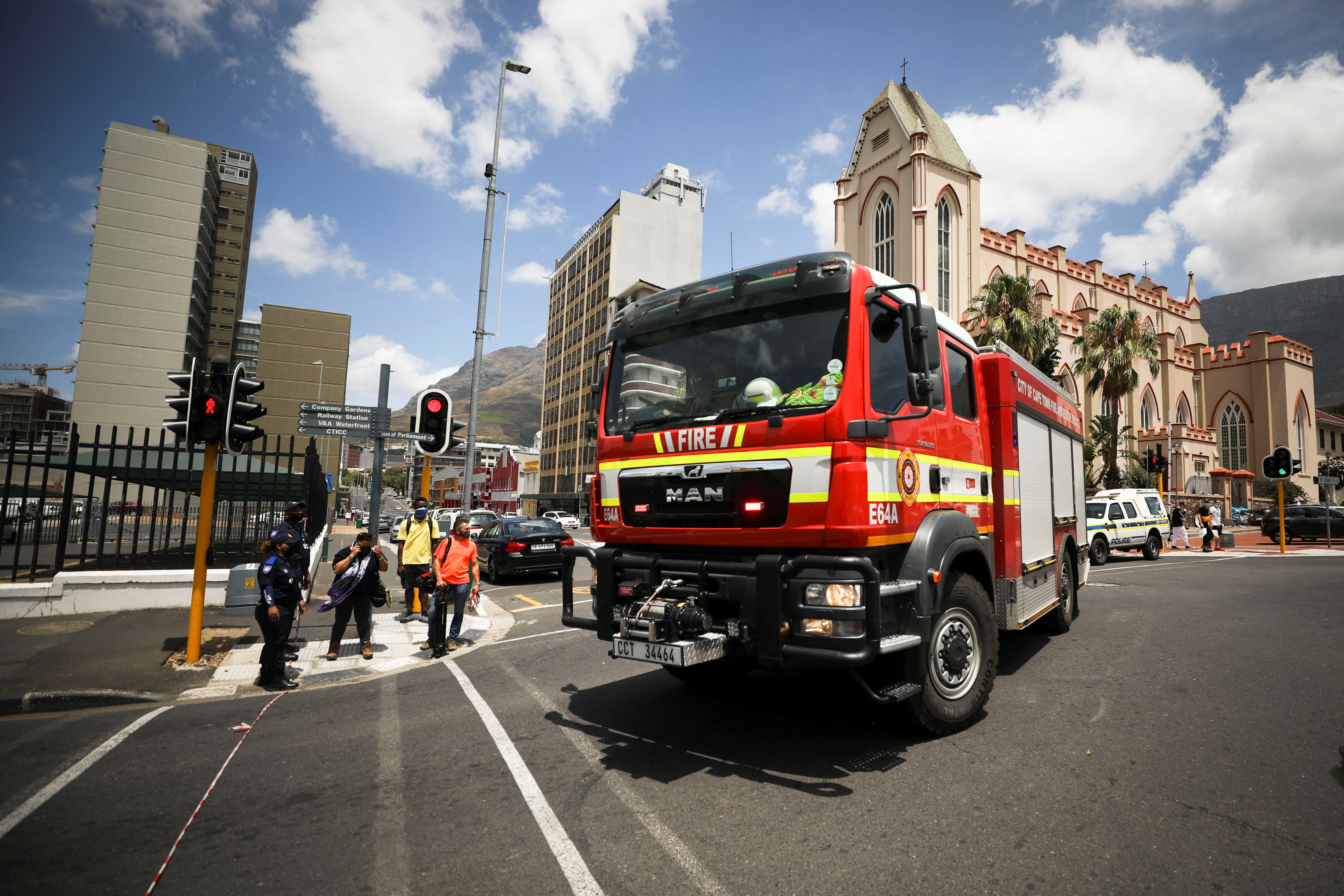 Požar v južnoafriškem parlamentu