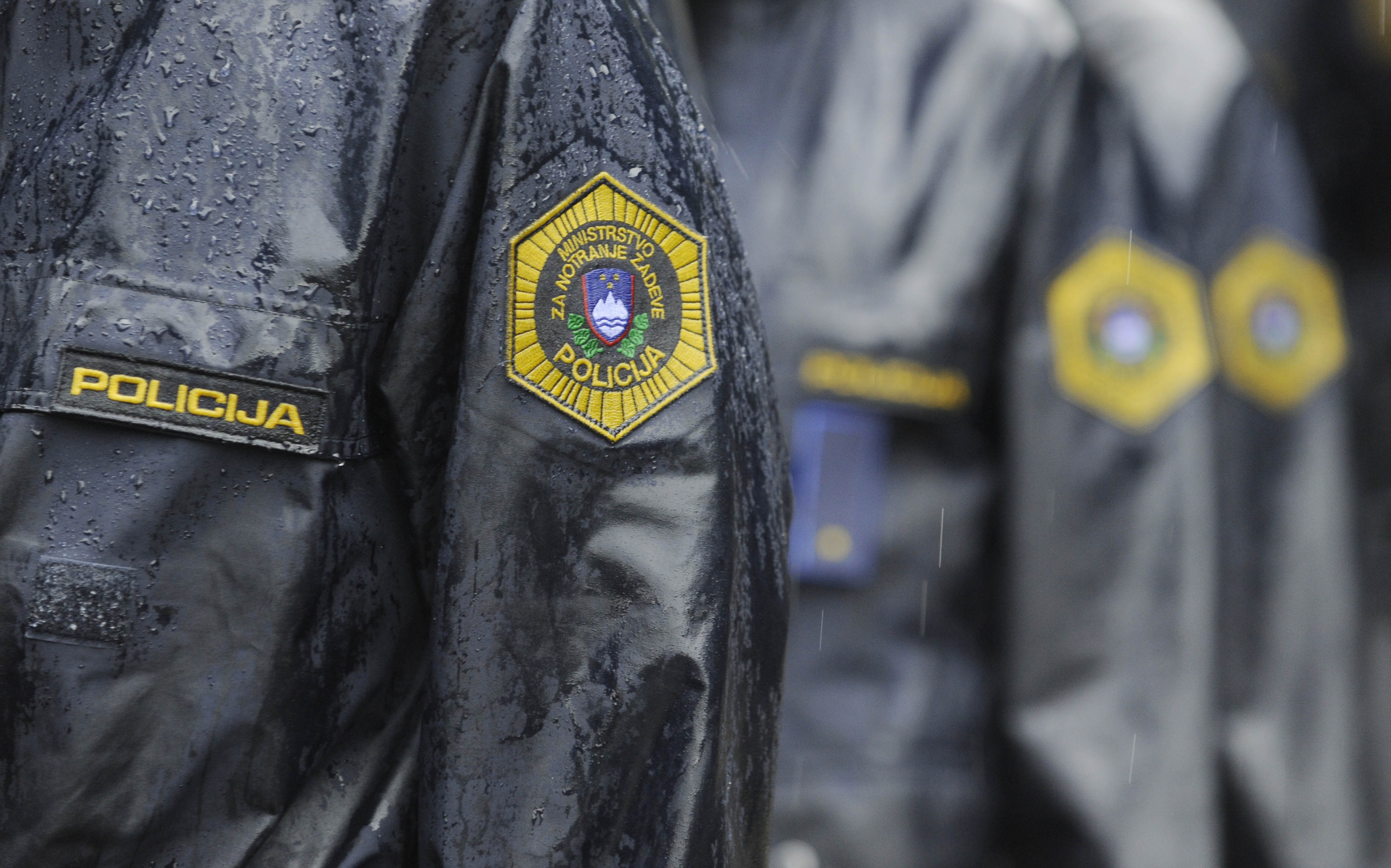 policija, policijska uniforma