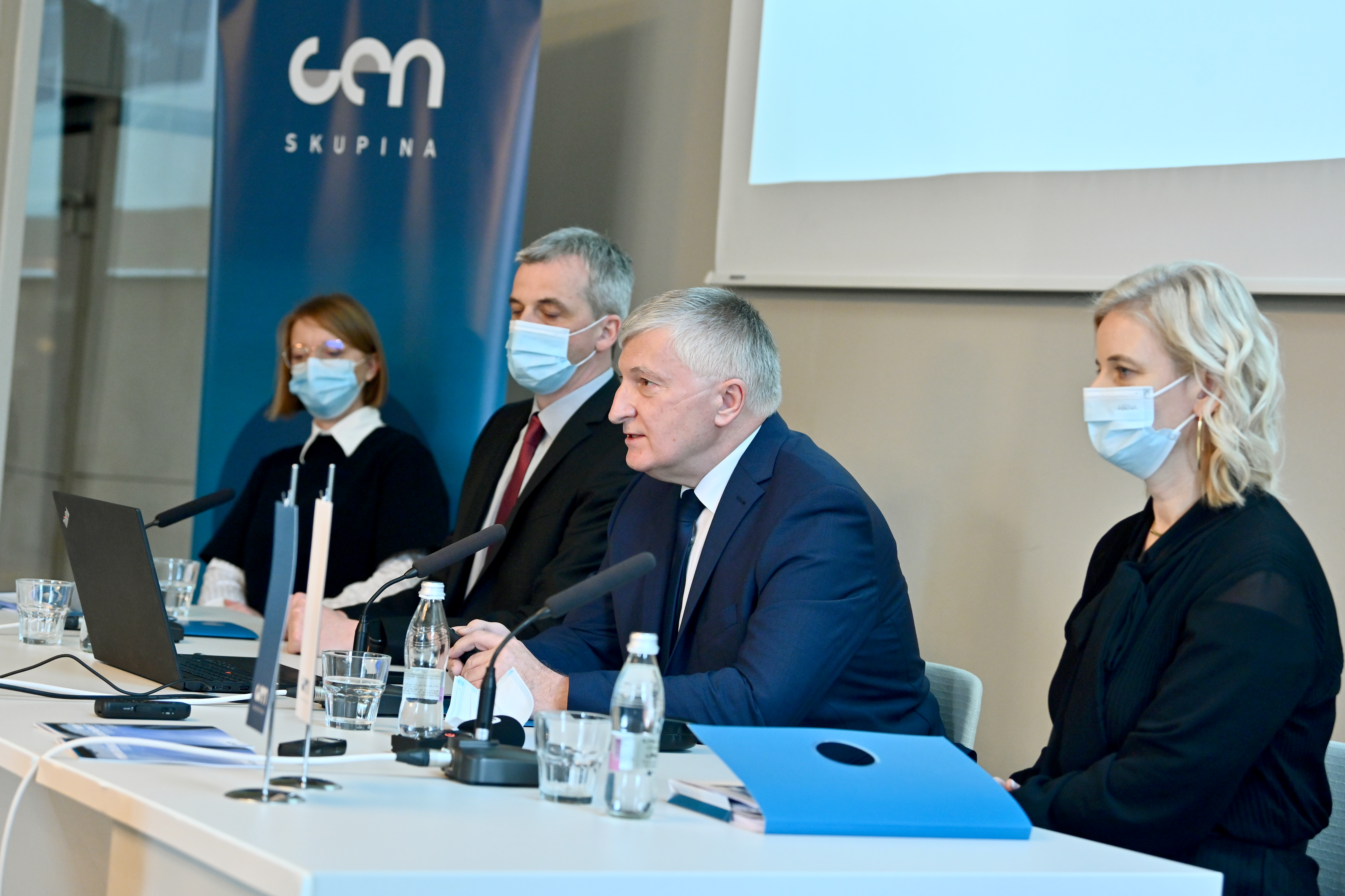 Skupina Gen,  Poslovni direktor Danijel Levičar, generalni direktor Martin Novšak in finančna direktorica Gordana Radanovič.