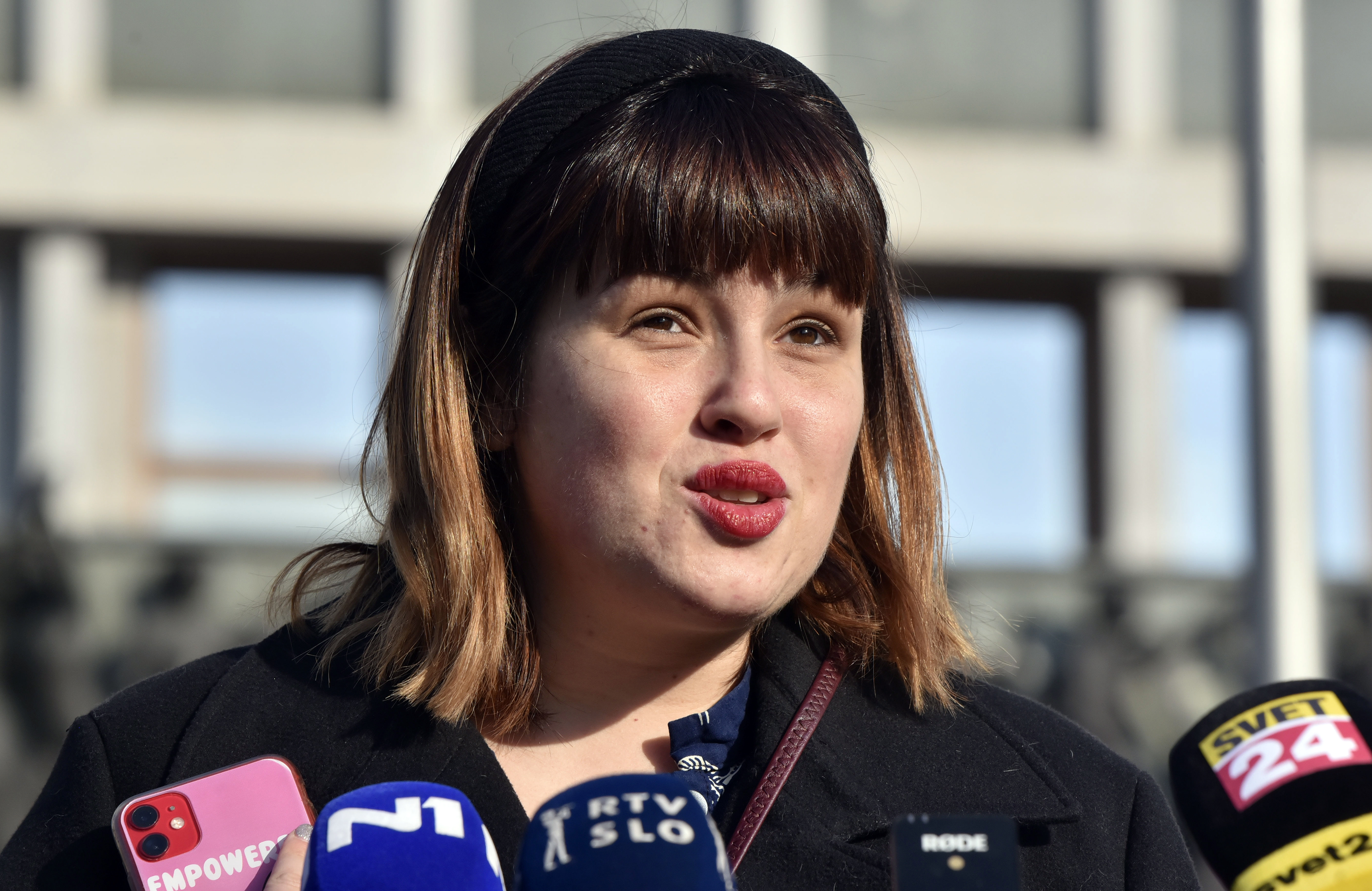 Inštitut 8. marec, Nika Kovač