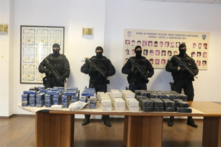 Zaseg droge Hrvaška