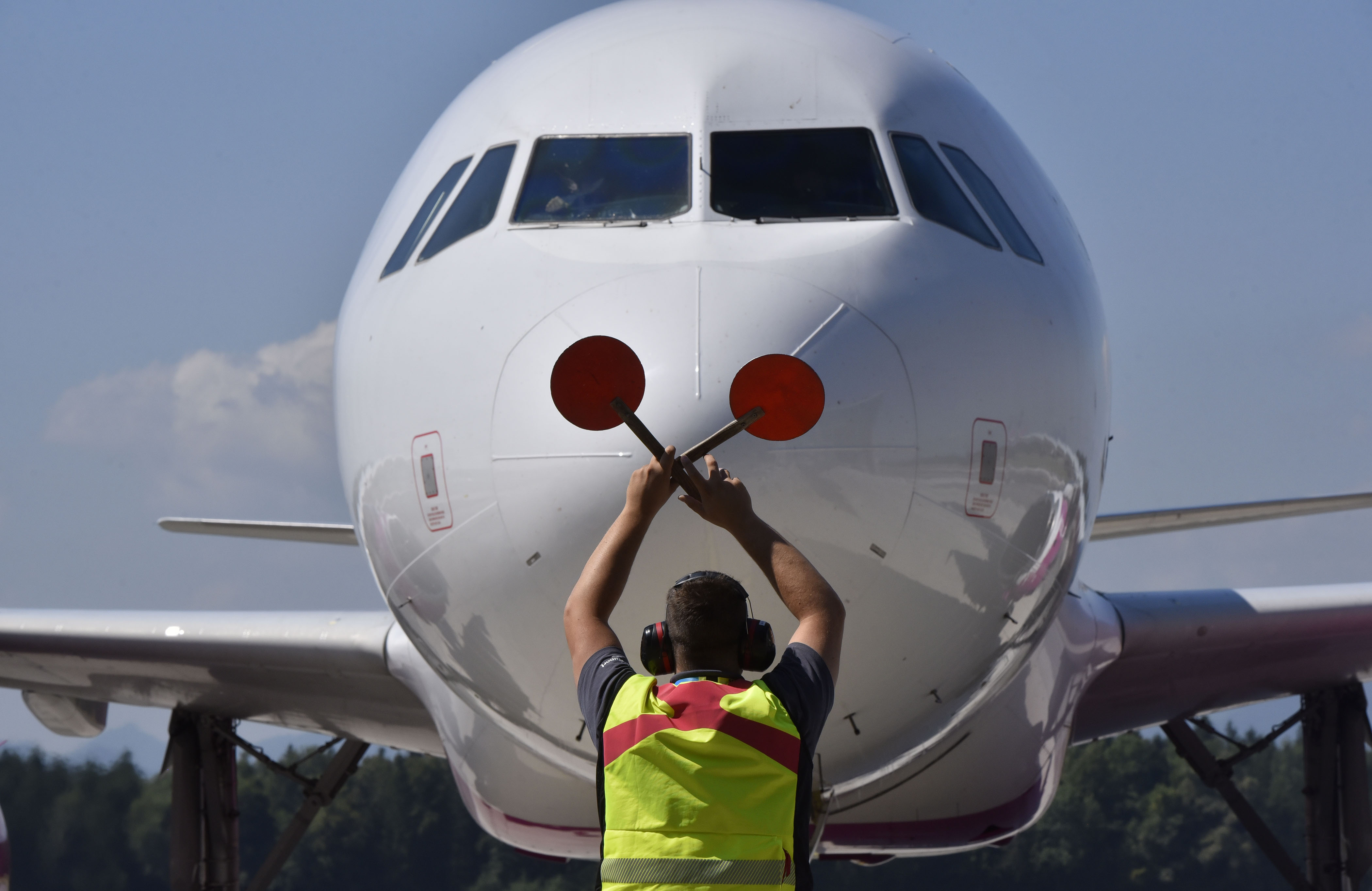 Letališče Jože Pučnik Brnik Ljubljana potniški terminal