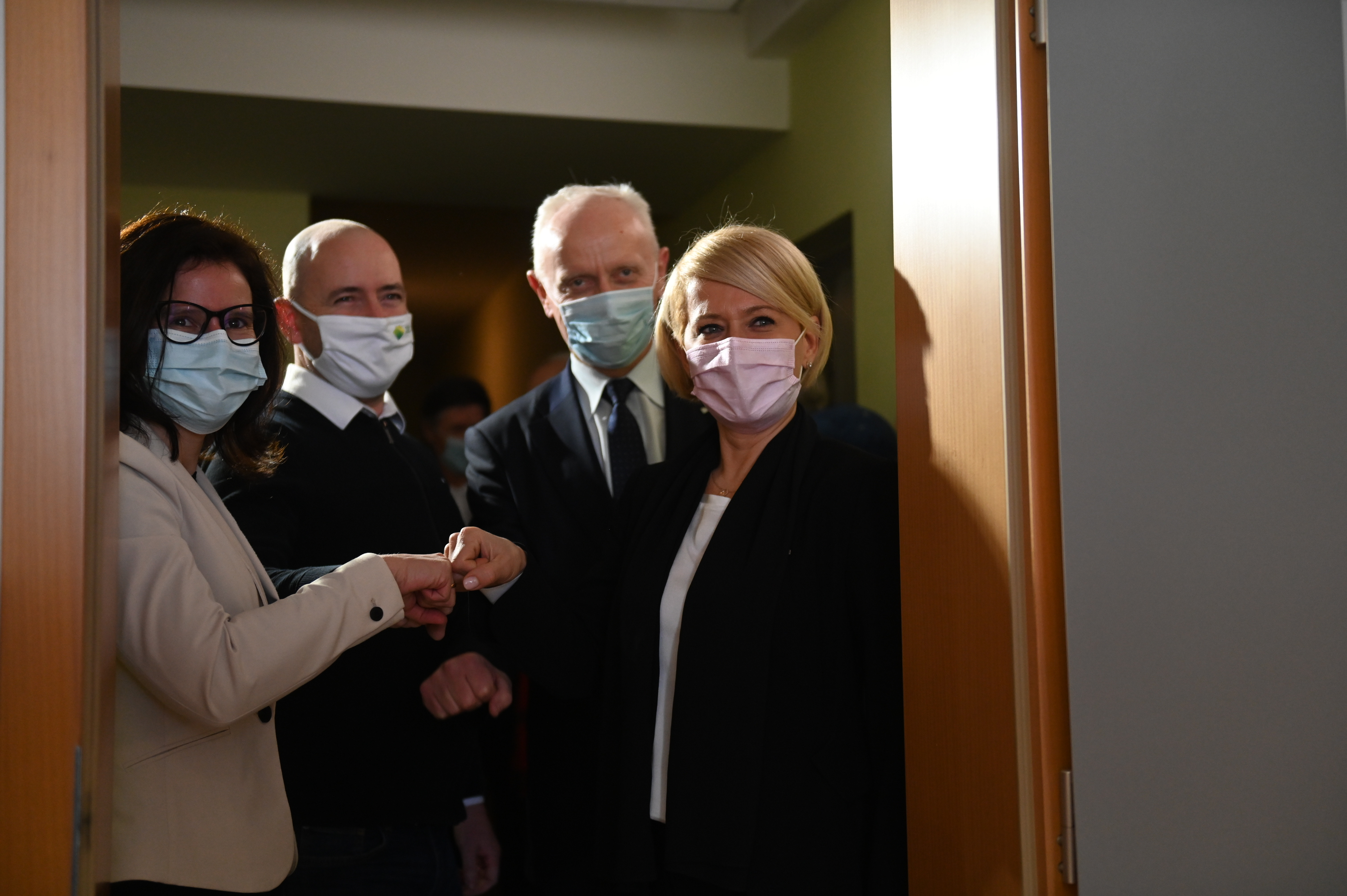 Naša dežela, aleksandra pivec