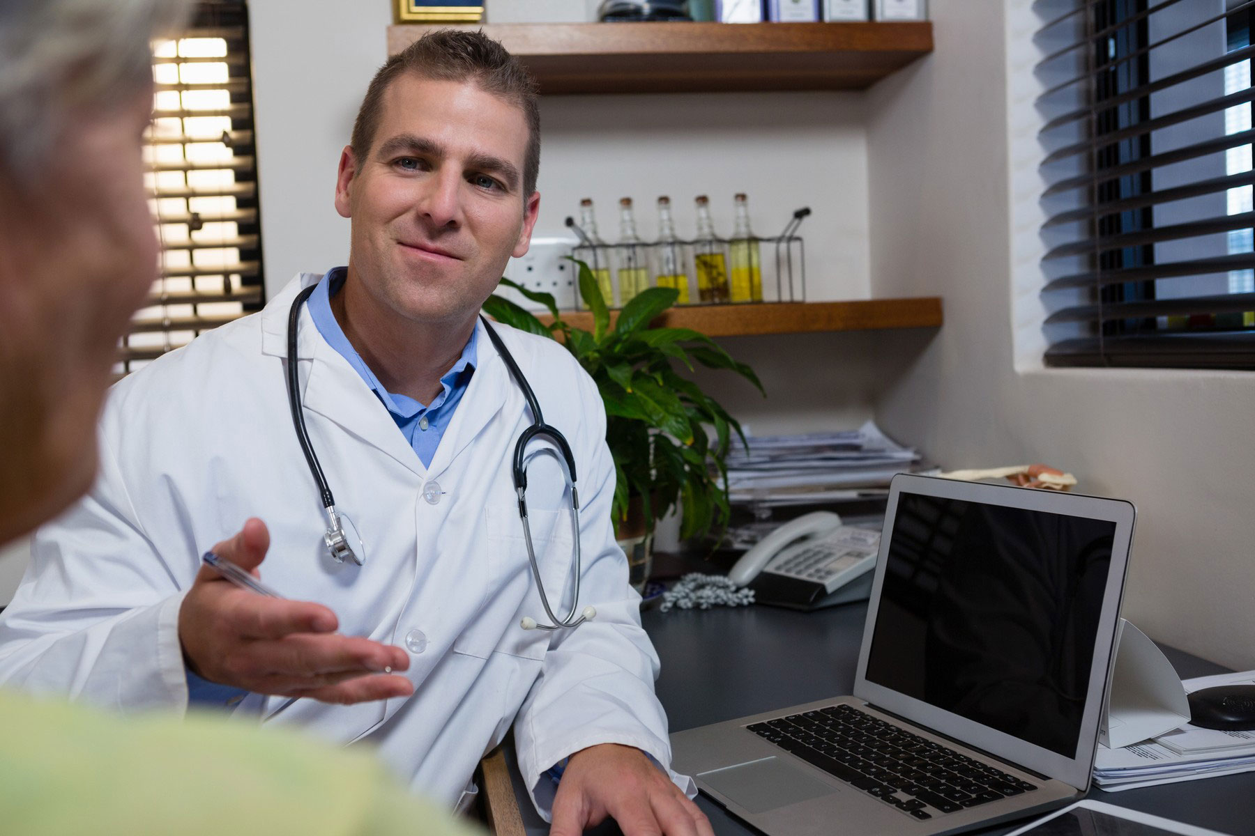 zdravnik, pogovor, pregled