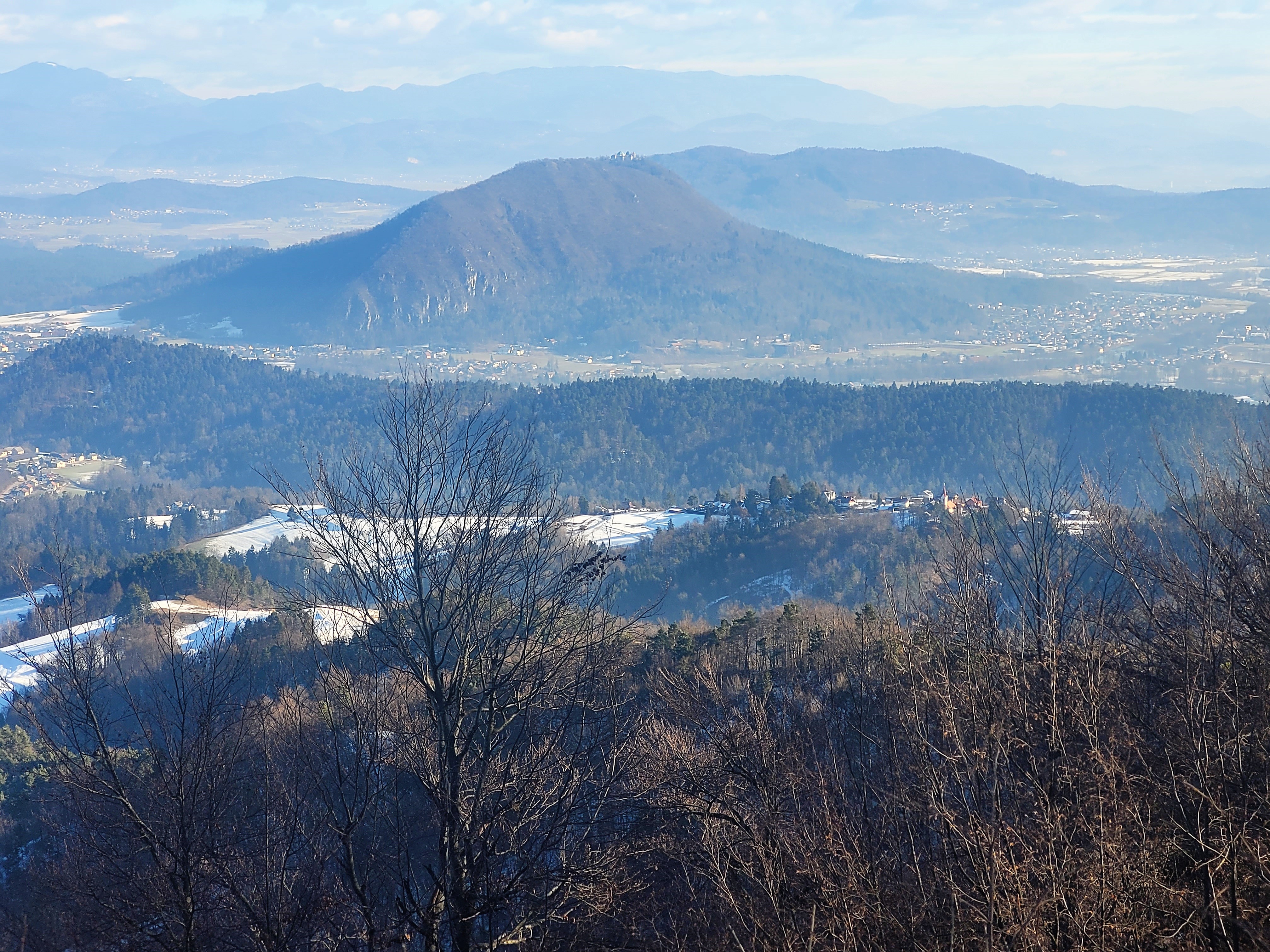 jetrbenk, medno, vrh, grad