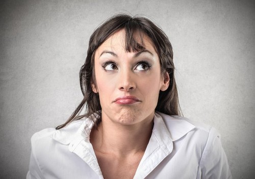 ženska, razmišljanje