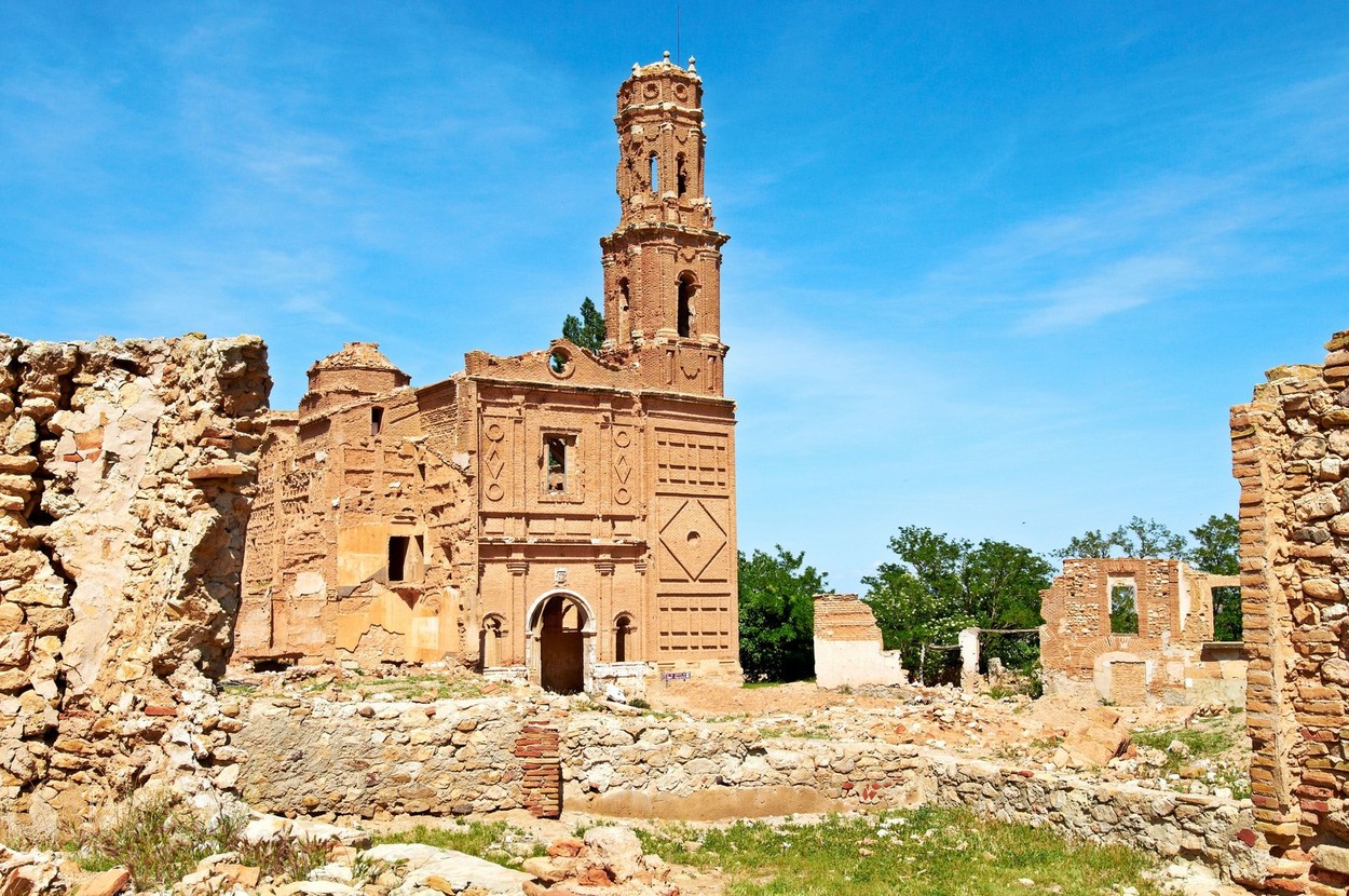 1644499910-Belchite.jpg
