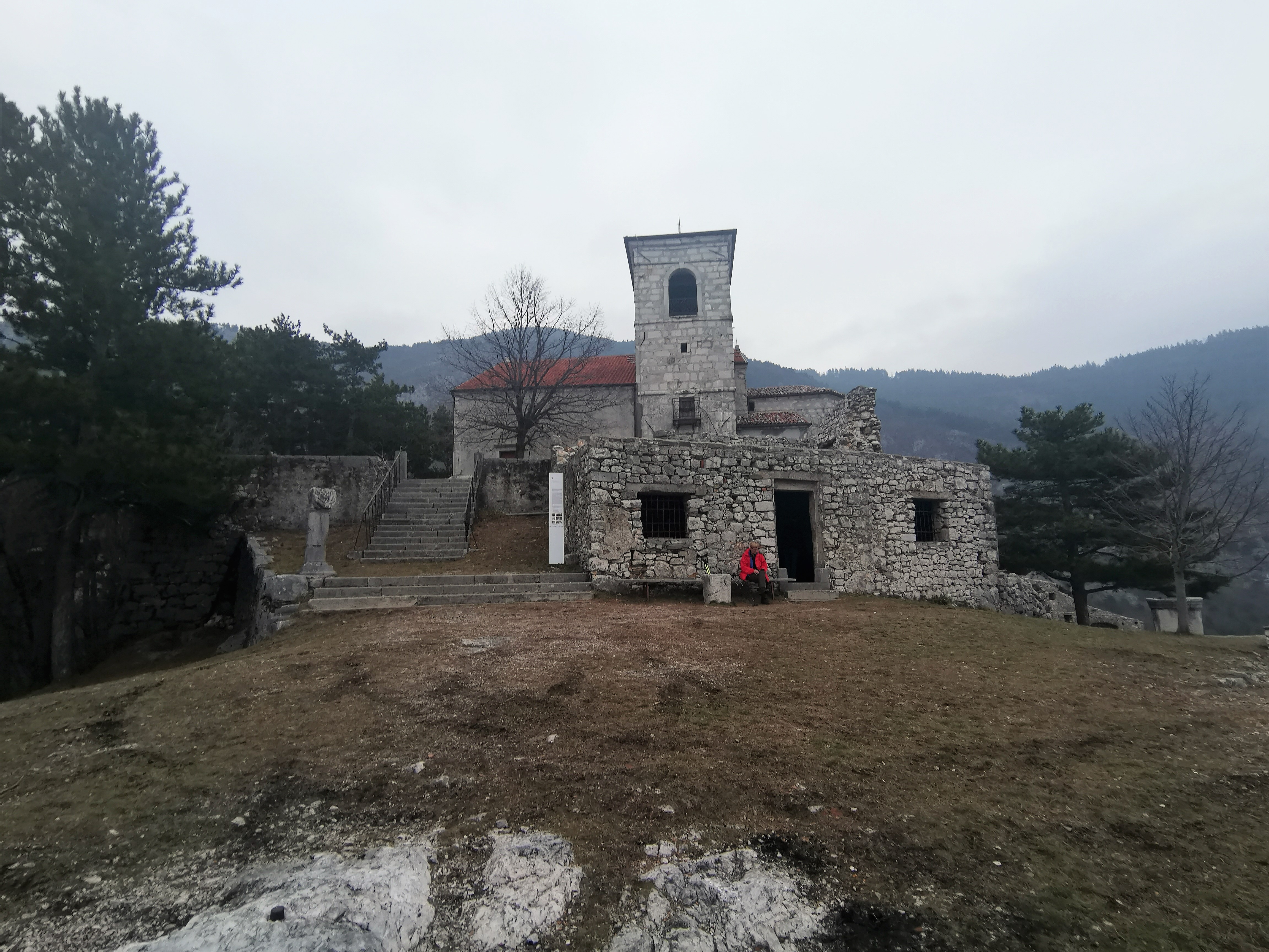 VITOVSKI vrh, izlet, Vipavska dolina