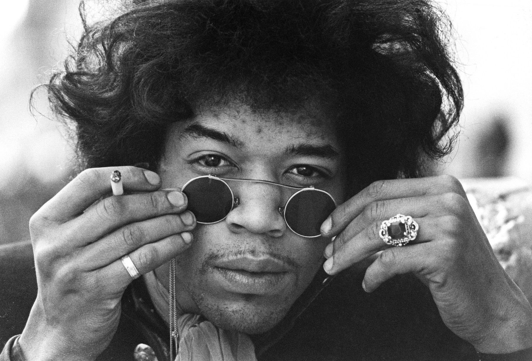 1645526404-Jimi-Hendrix.jpg