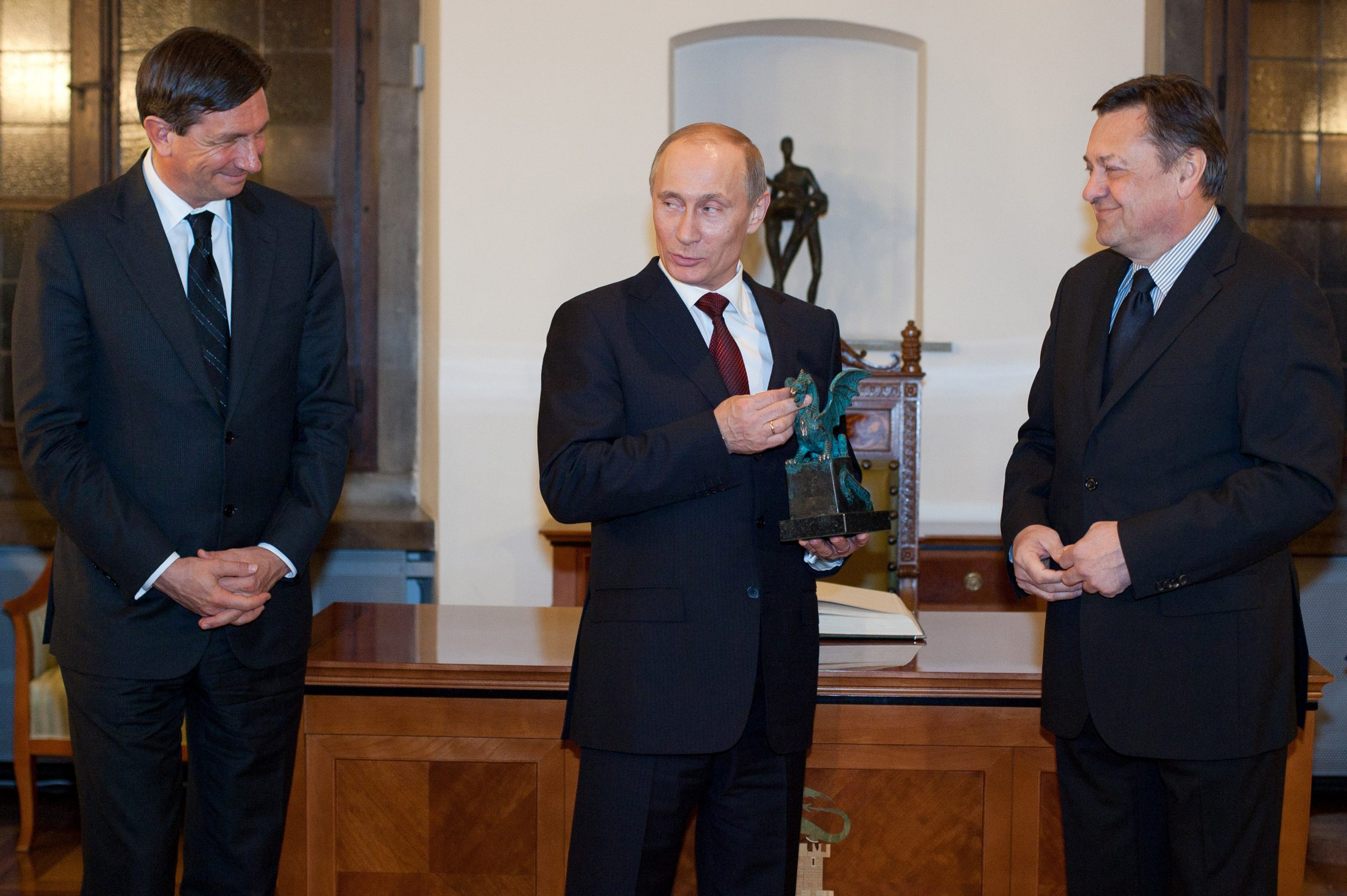 1645796186-Jankovic-Putin-Pahor-scaled.jpg
