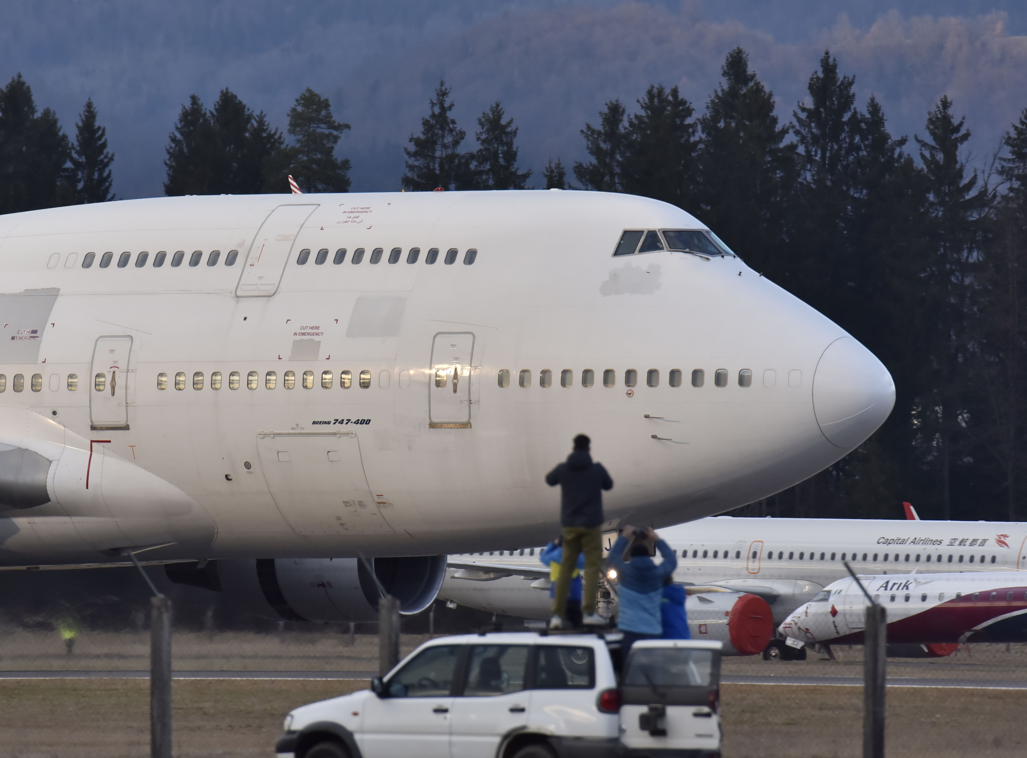 Letalo Boeing 747 400