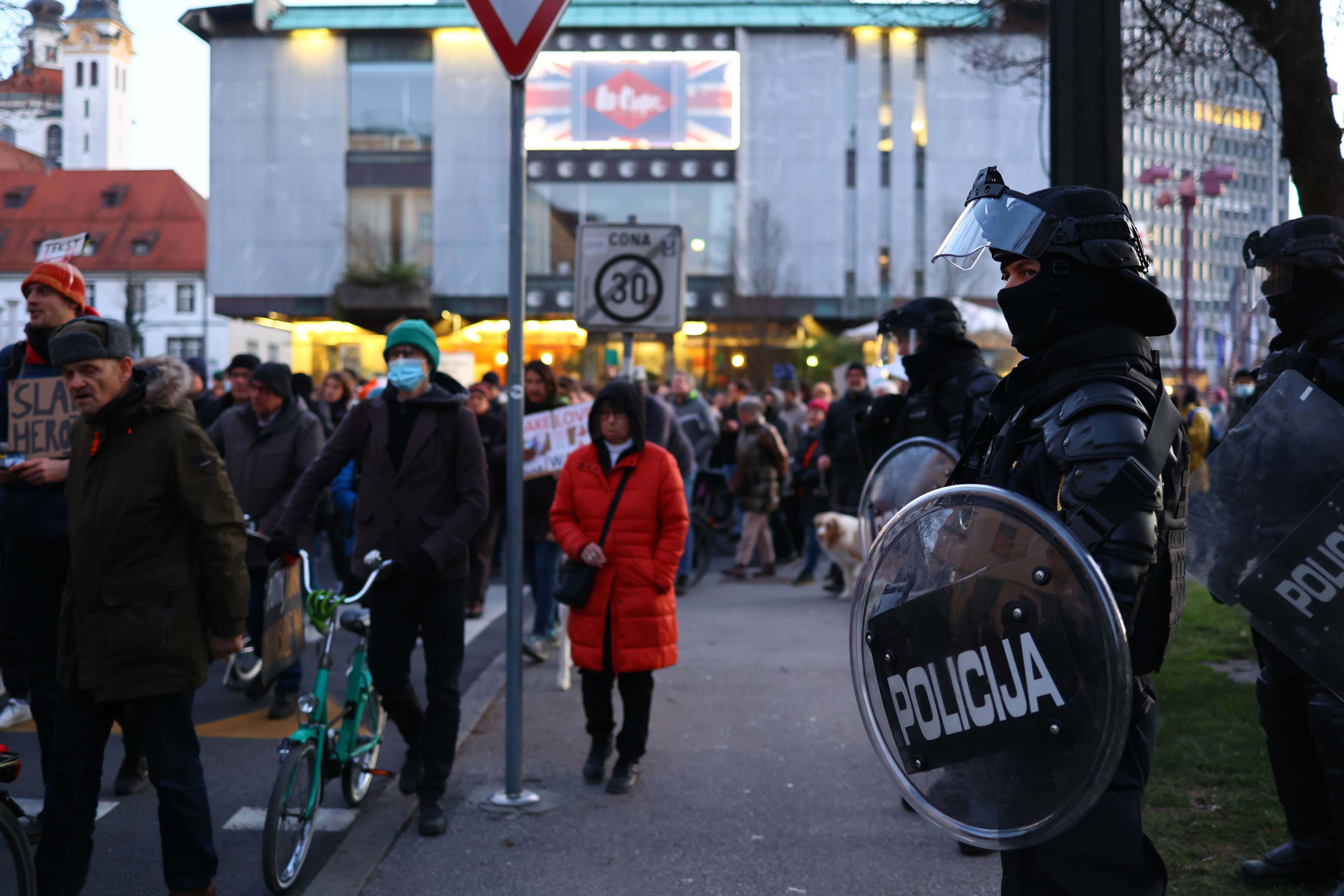 Borut Živulović/BOBO
