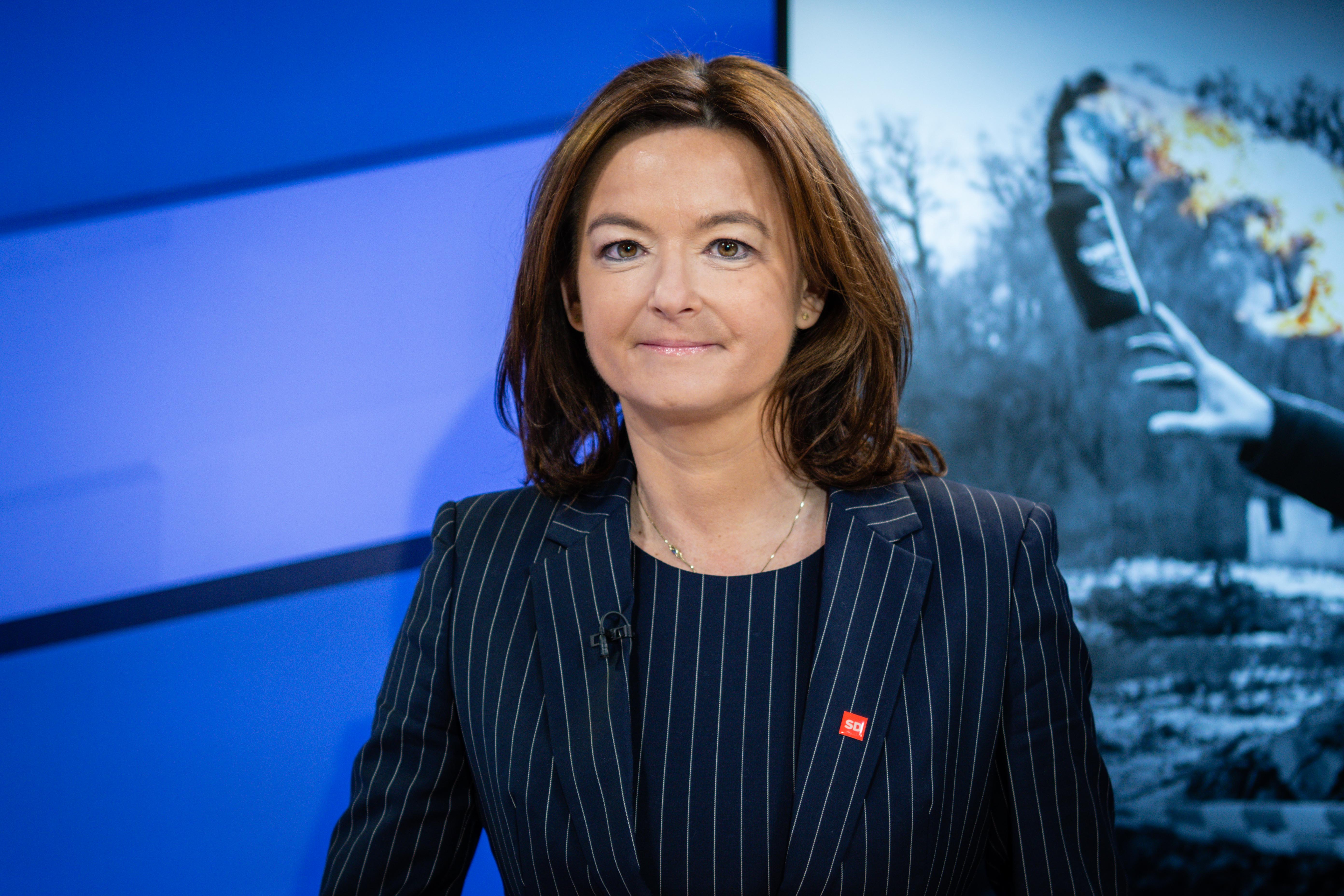 N1 STUDIO Tanja Fajon