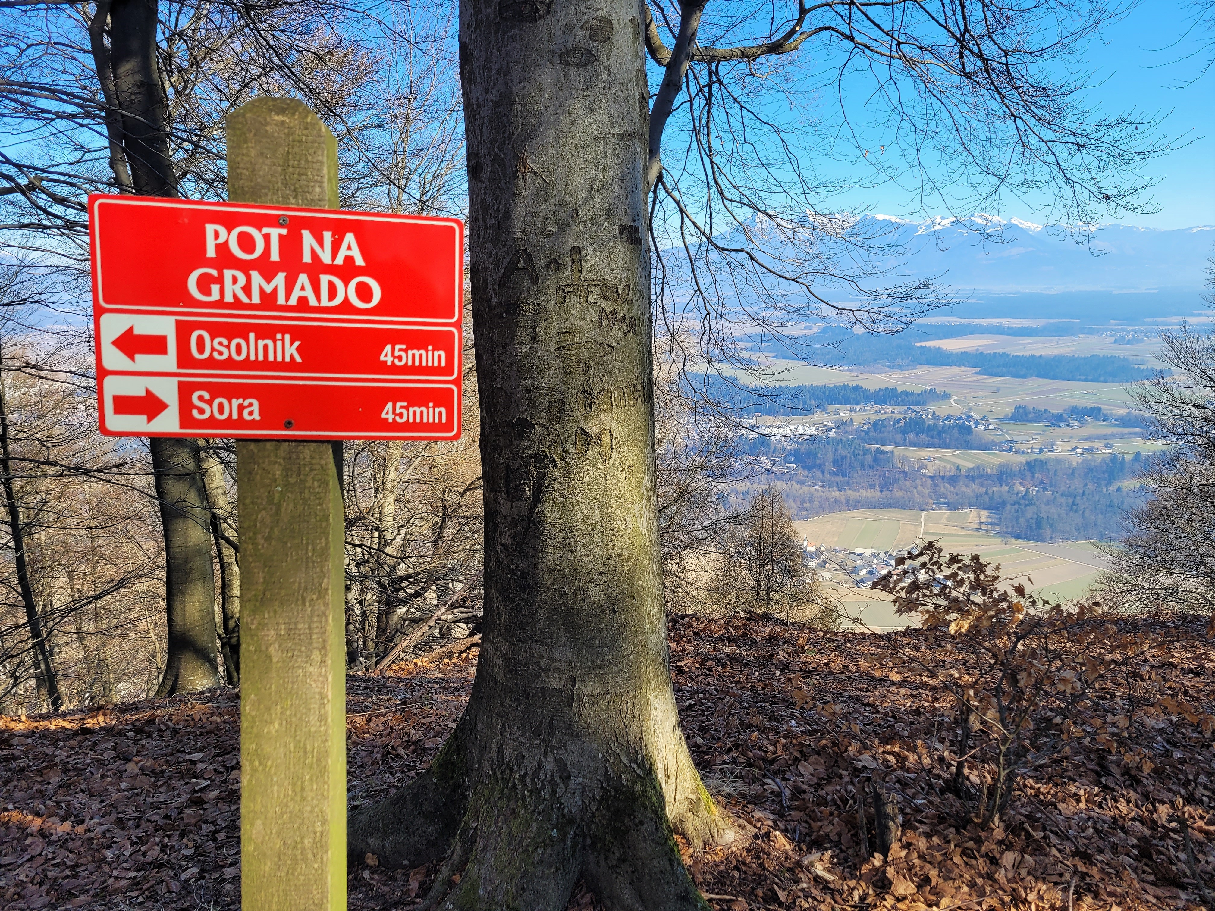 Hom, Medvode, ideja za izlet