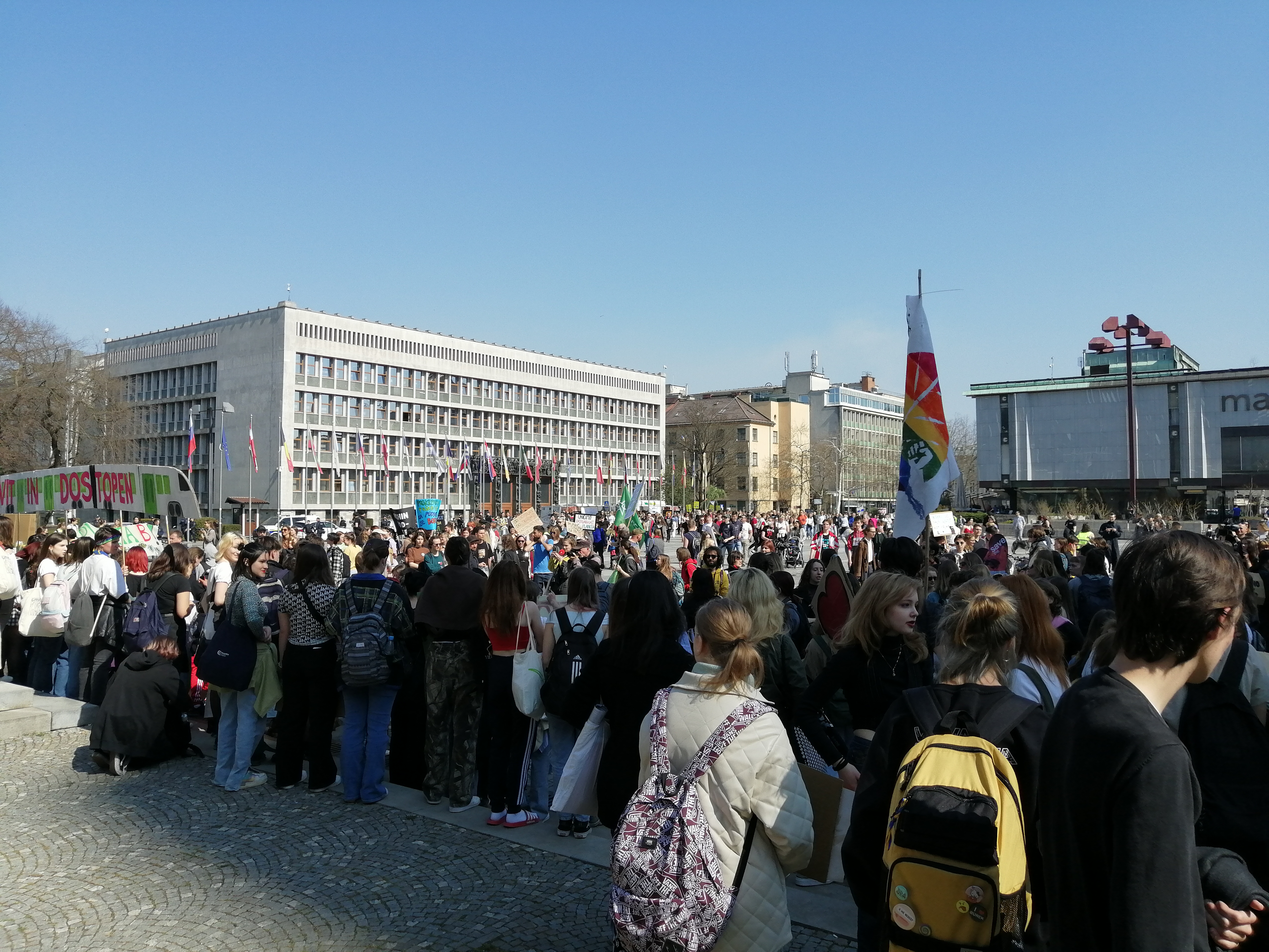 Podnebni štrajk v Ljubljani 25. 3. 2022