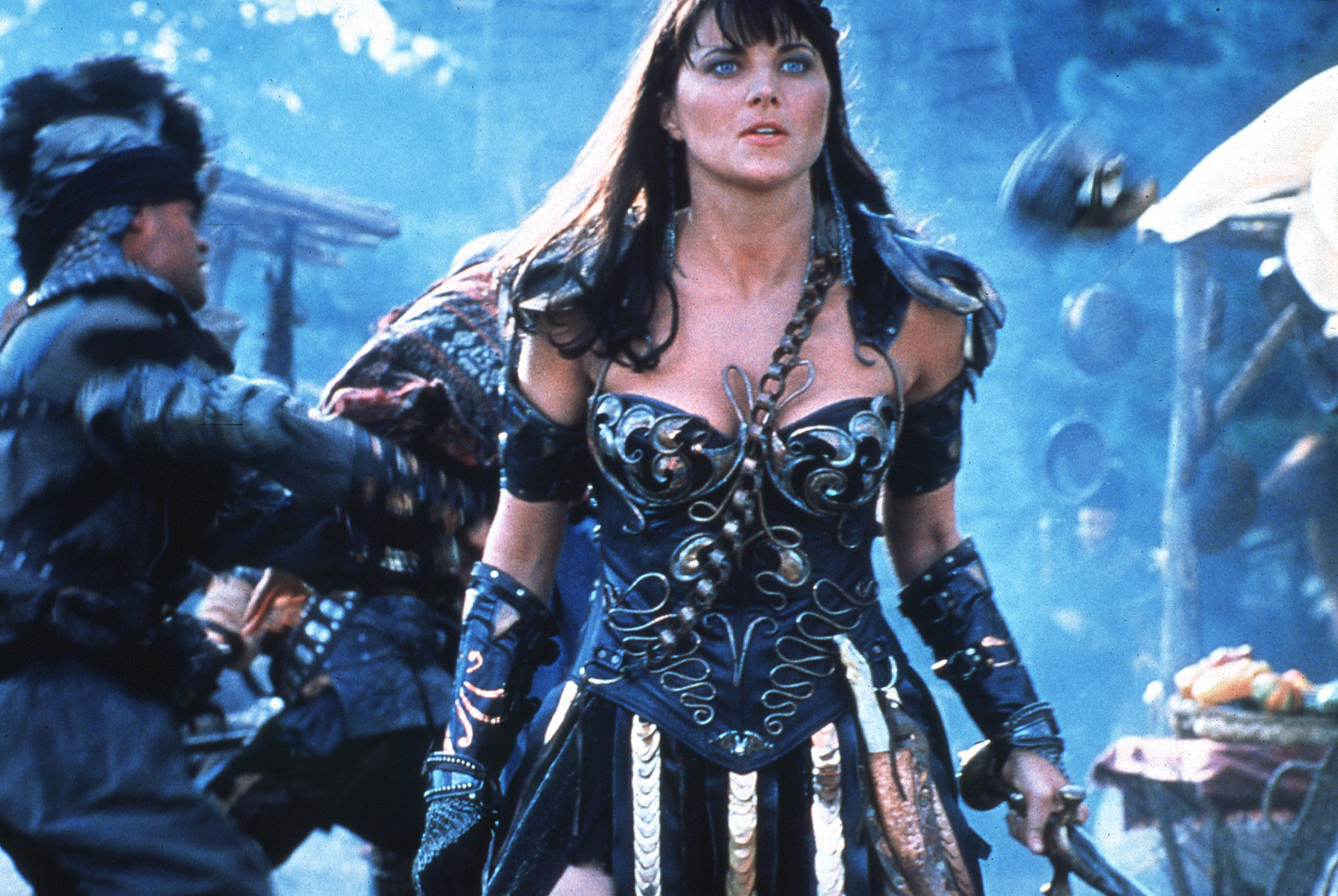 1648394630-Xena-Lucy-Lawless.jpg