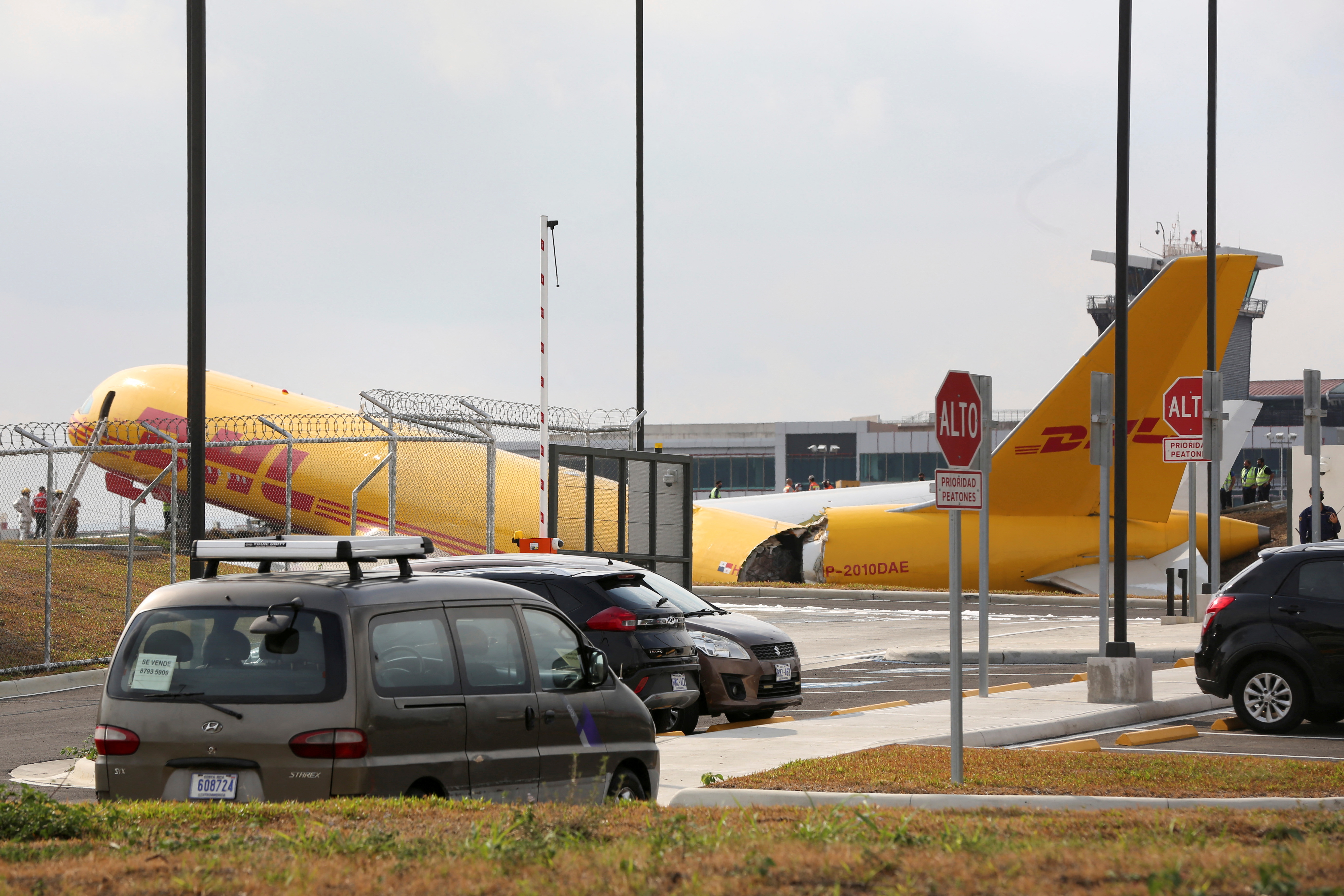 DHL letalo
