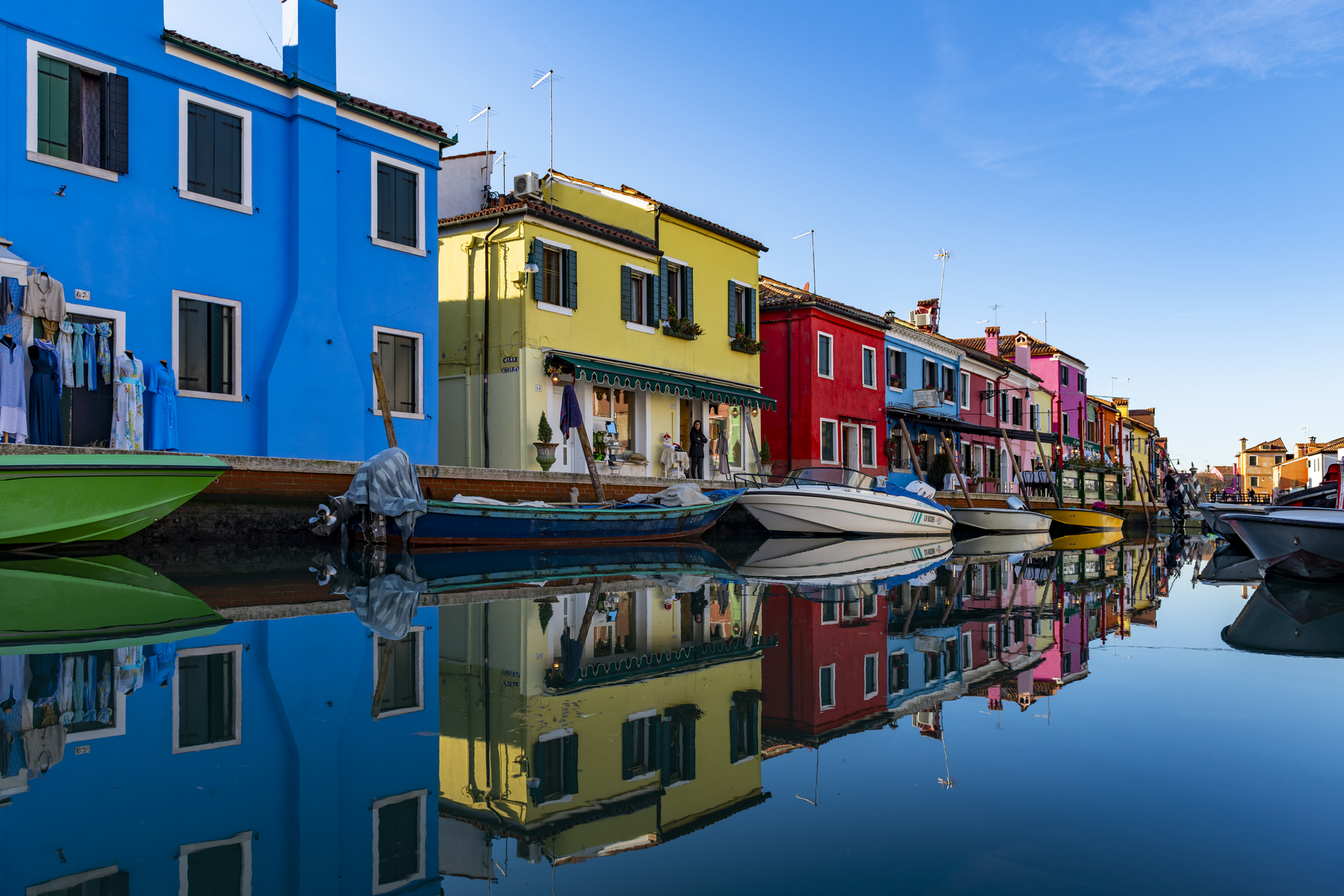 1650540852-burano.jpg