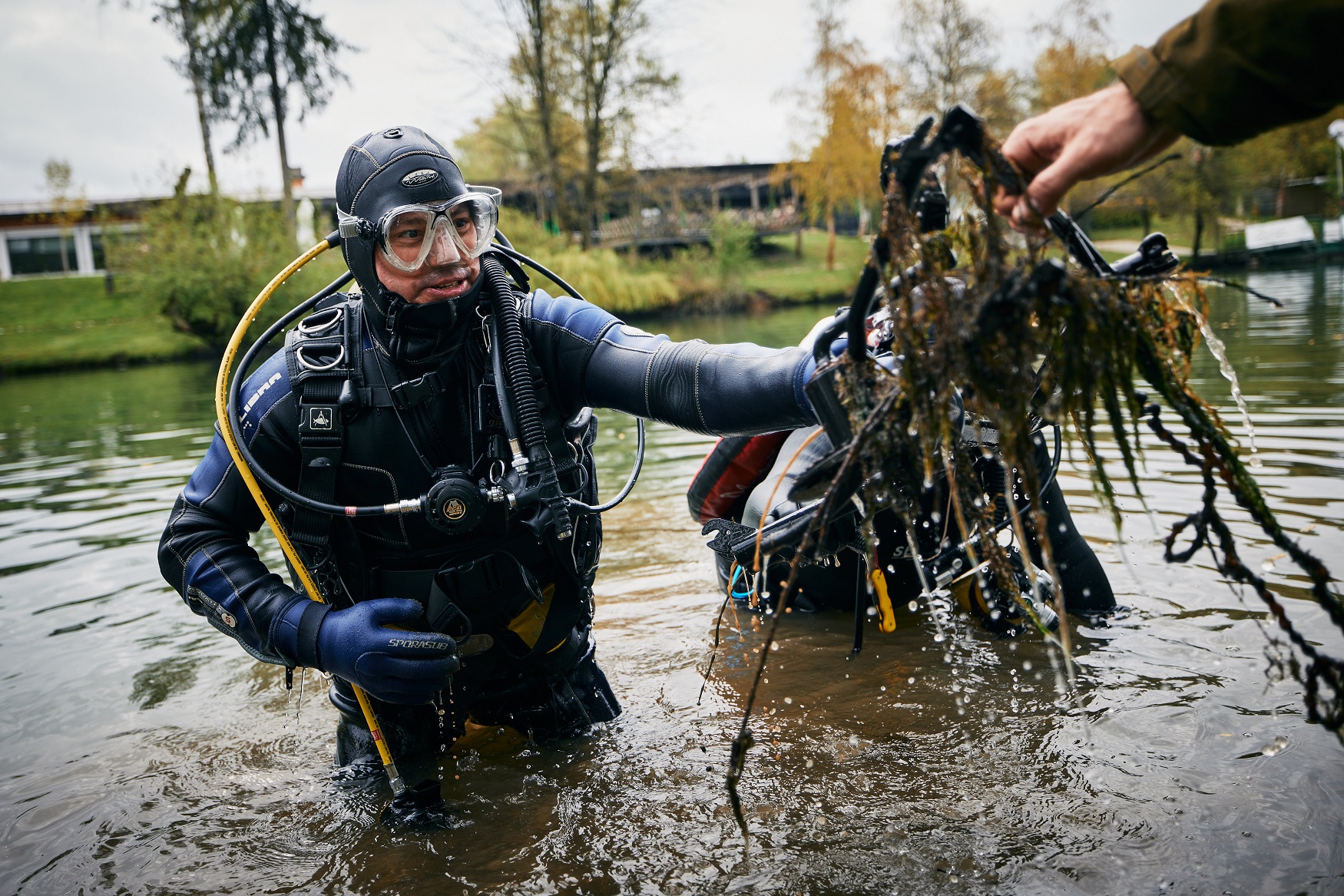 Potapljačem Slovenske potapljaške zveze so se letos pridružili tudi potapljači iz Ukrajine